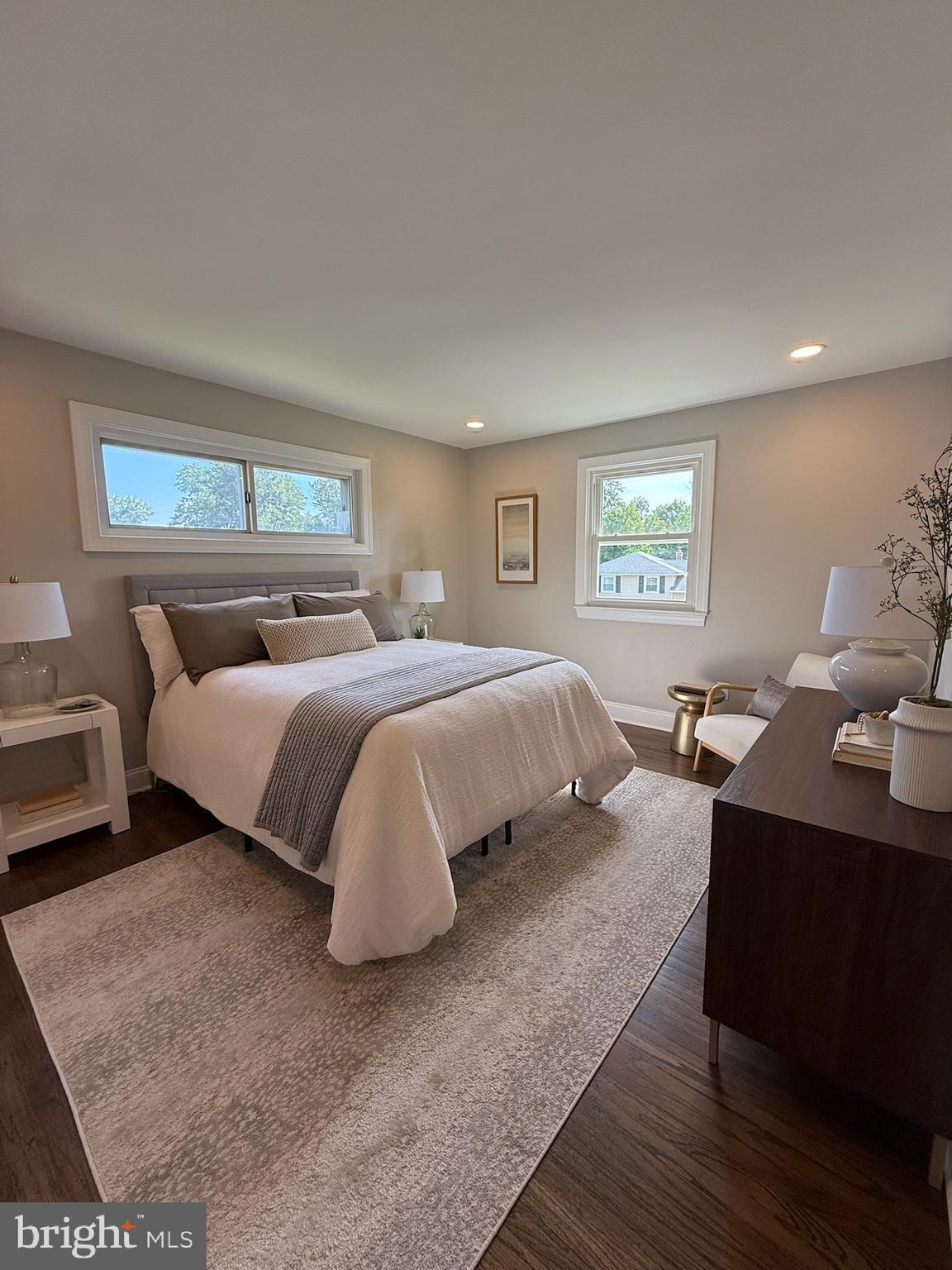 LAWRENCE PARK - Residential