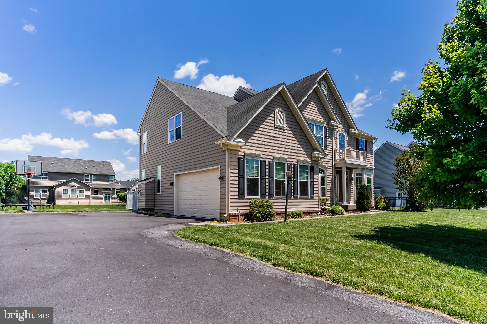 RIVENDELL - Residential