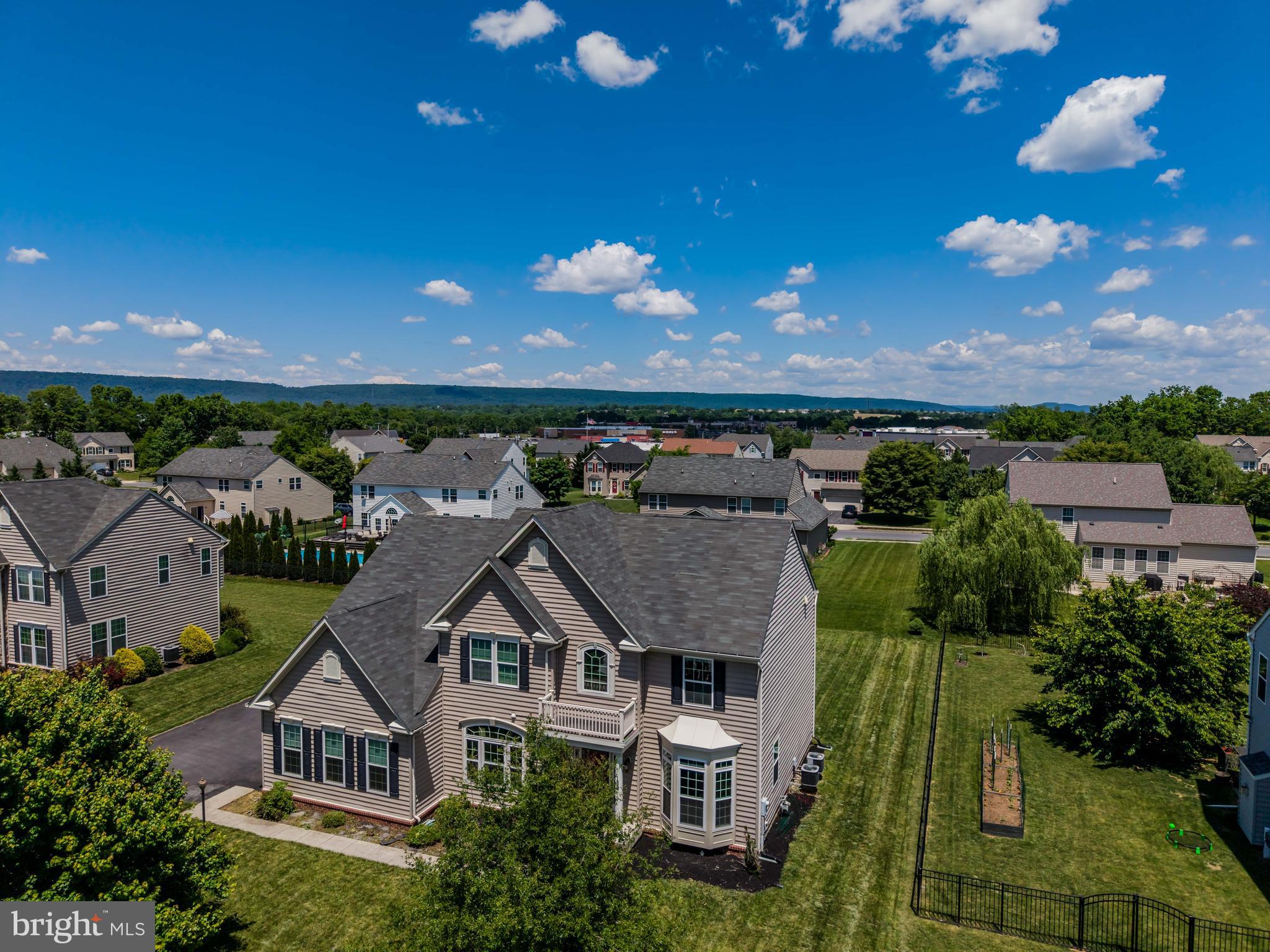 RIVENDELL - Residential