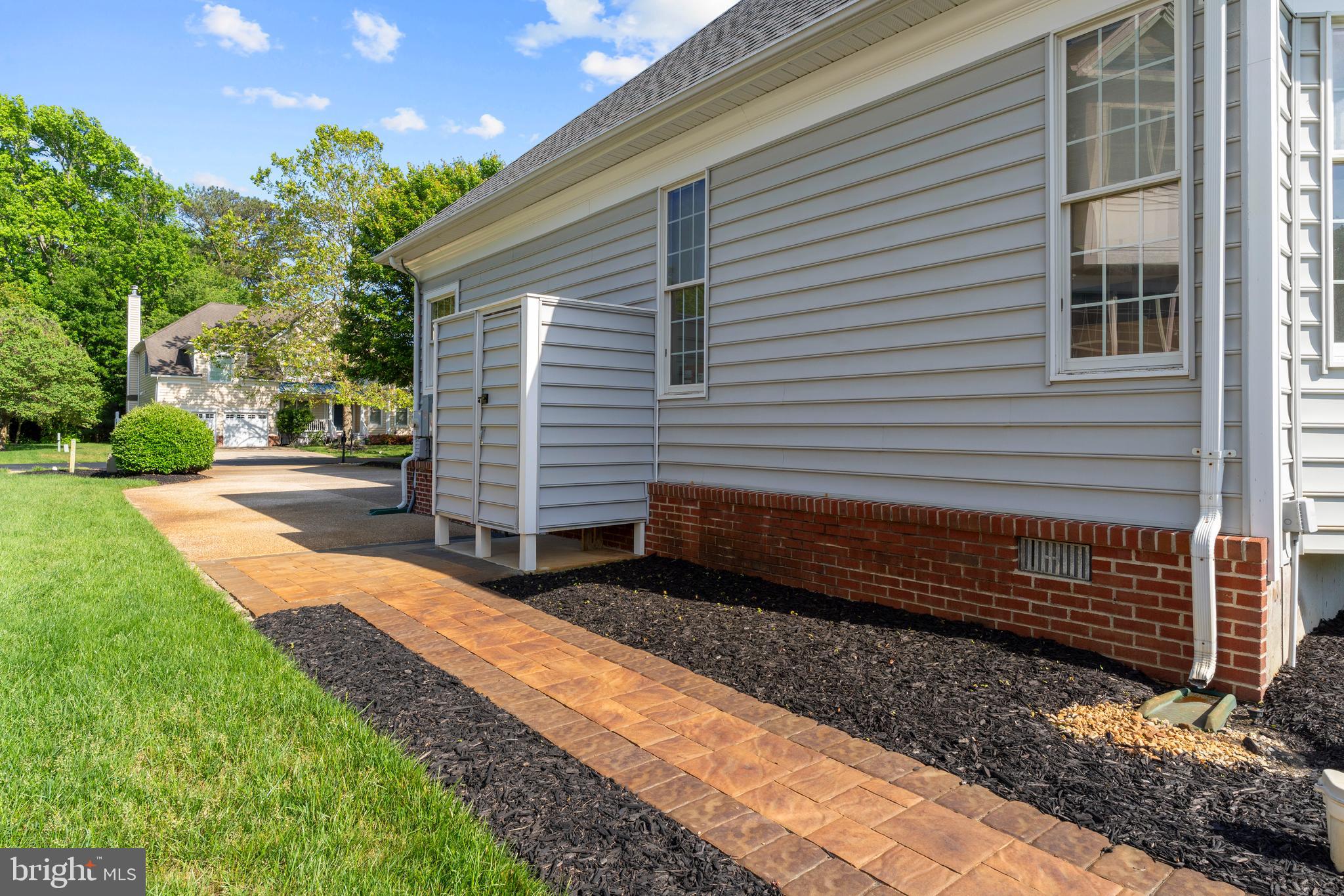 BETHANY LAKES - Residential