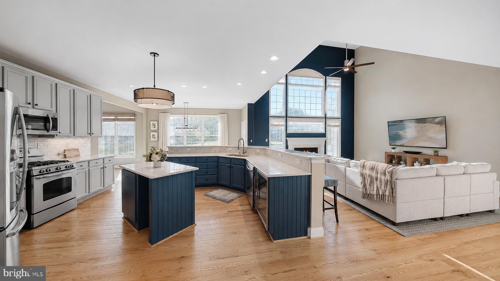 BETHANY LAKES - Residential