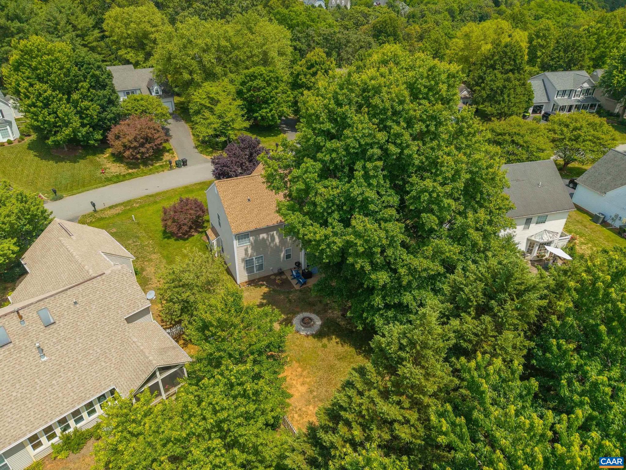 WESTERN RIDGE - Residential
