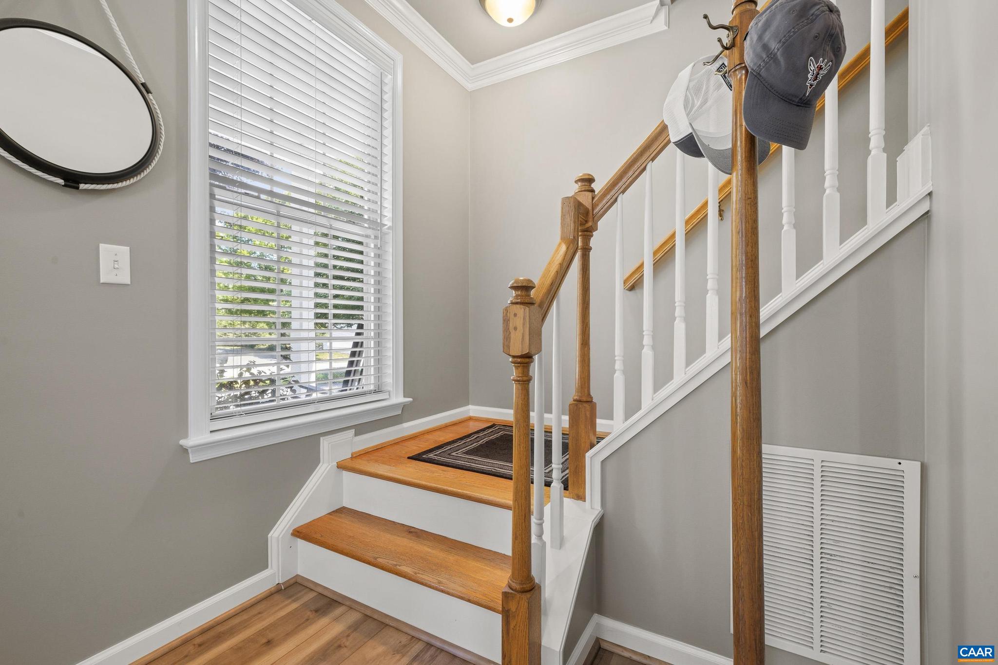WESTERN RIDGE - Residential