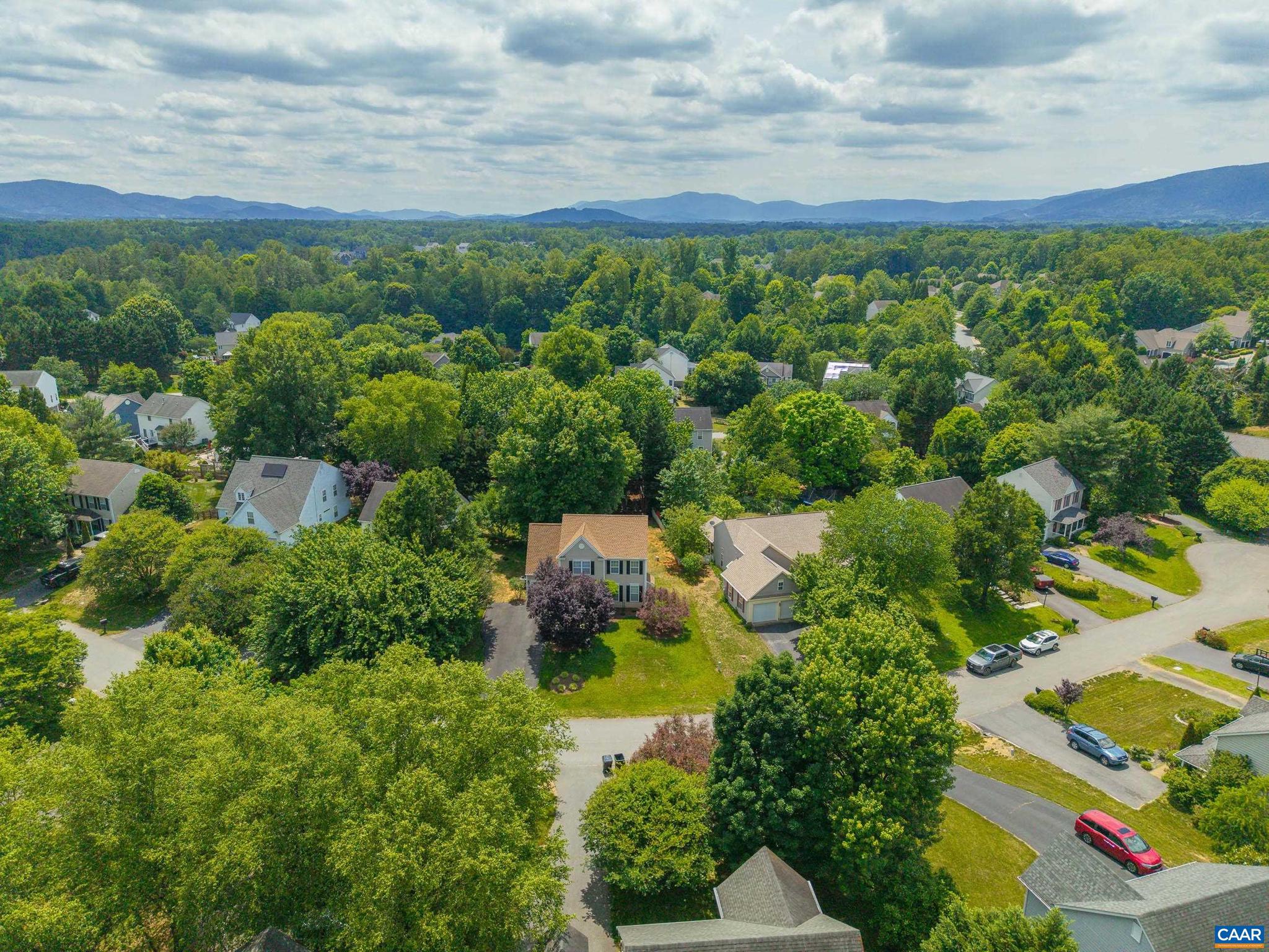 WESTERN RIDGE - Residential