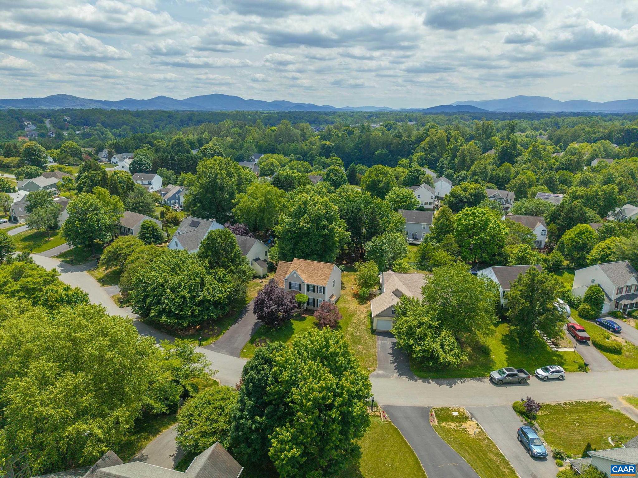 WESTERN RIDGE - Residential