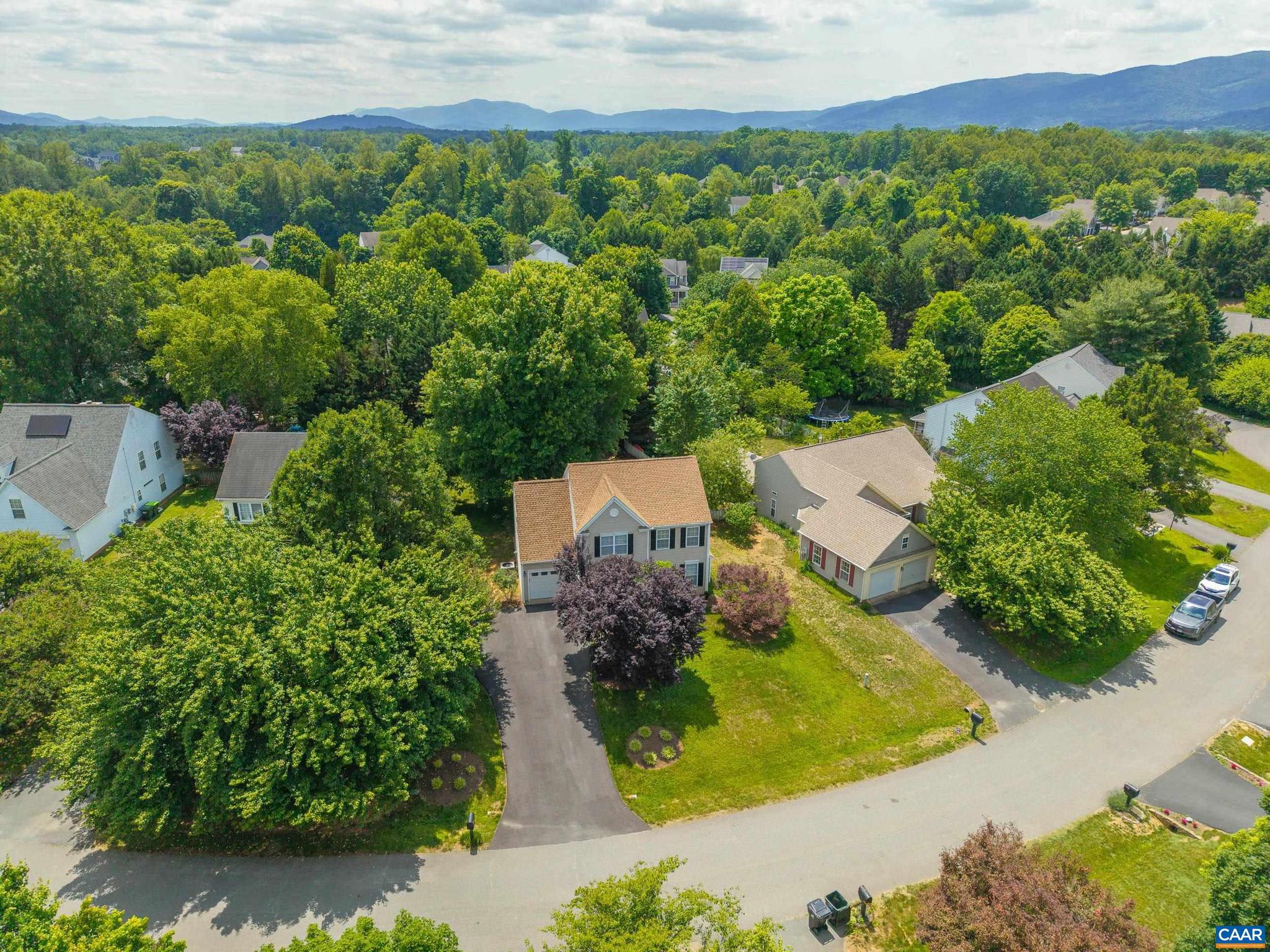 WESTERN RIDGE - Residential