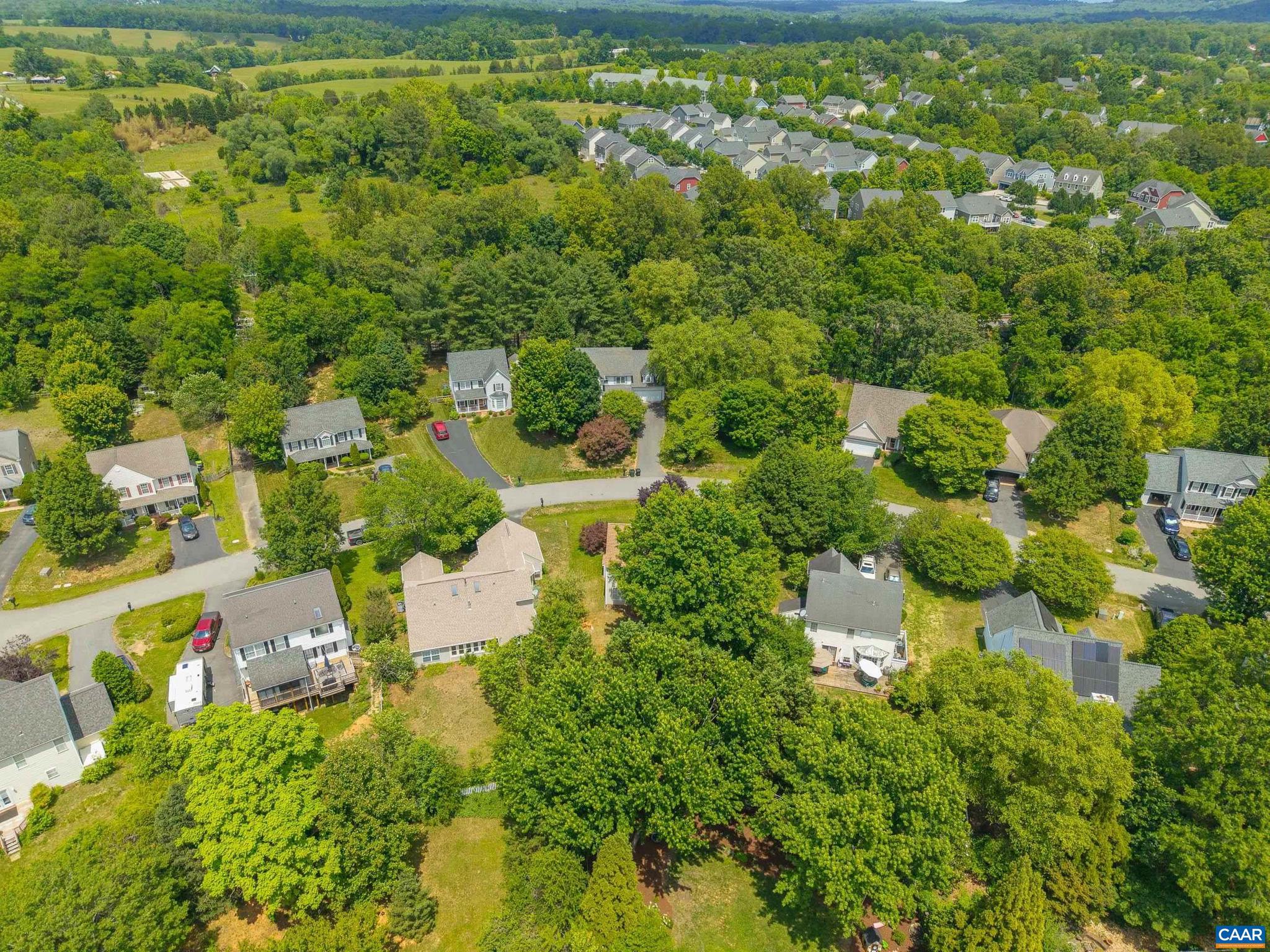 WESTERN RIDGE - Residential