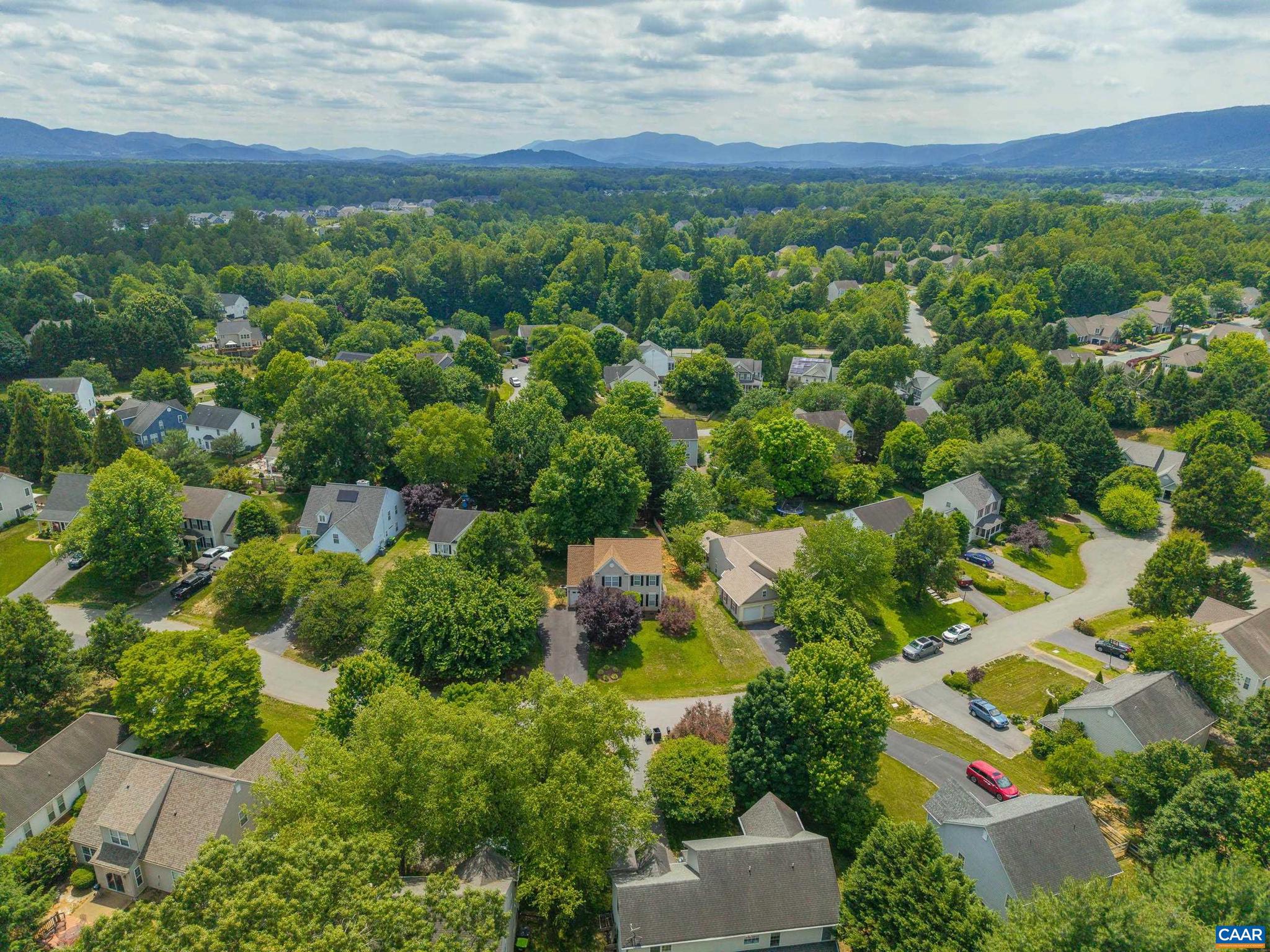 WESTERN RIDGE - Residential