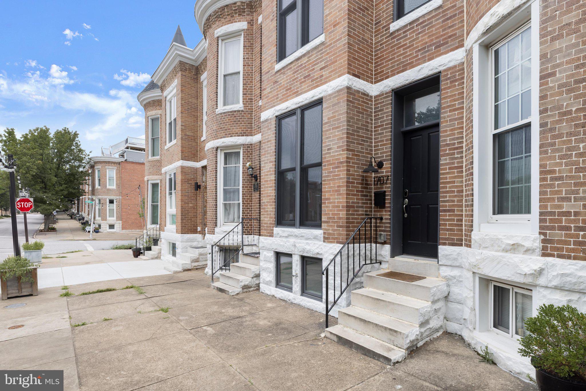 RIVERSIDE - Residential