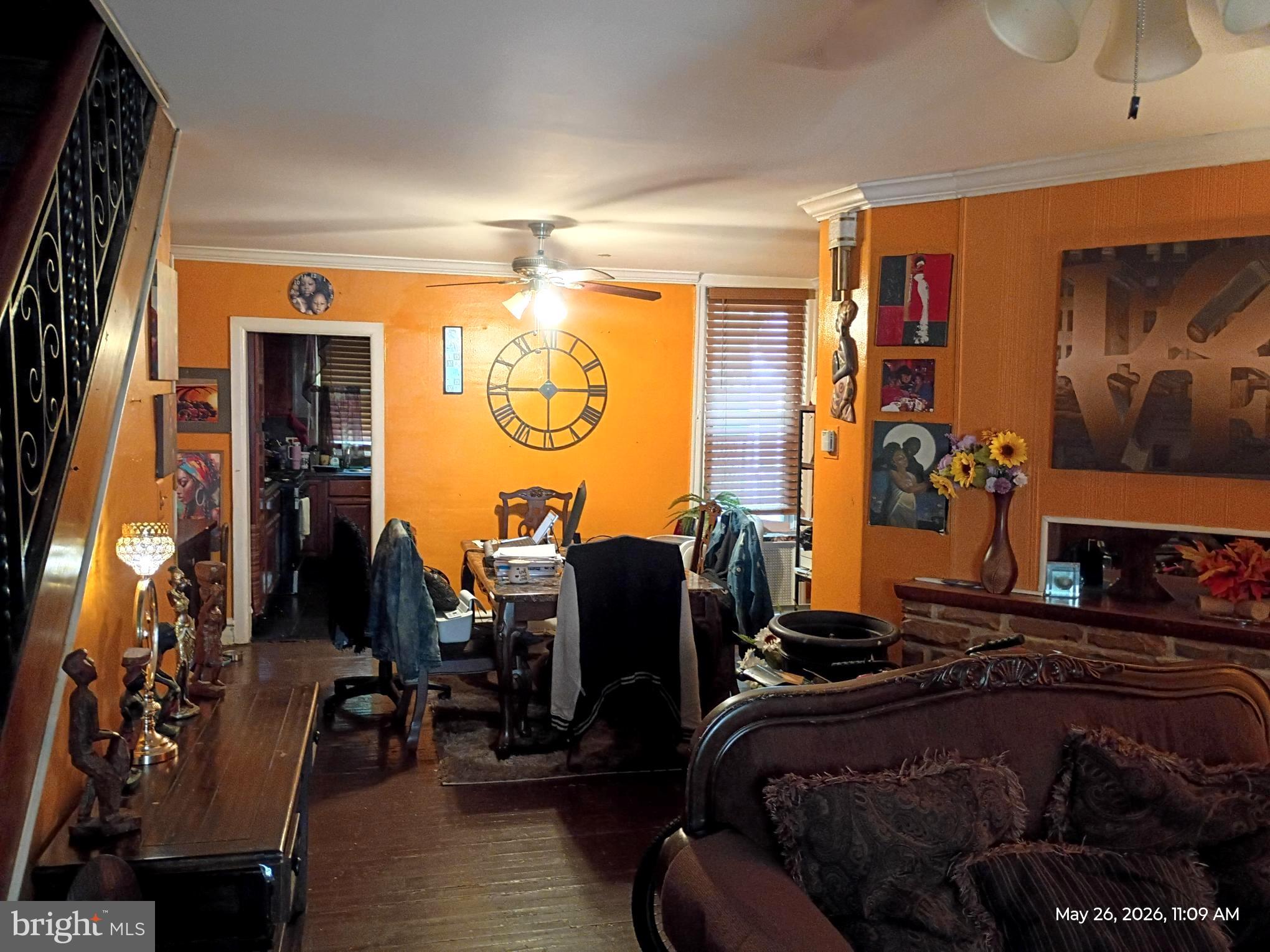 EAST OAK LANE - Residential