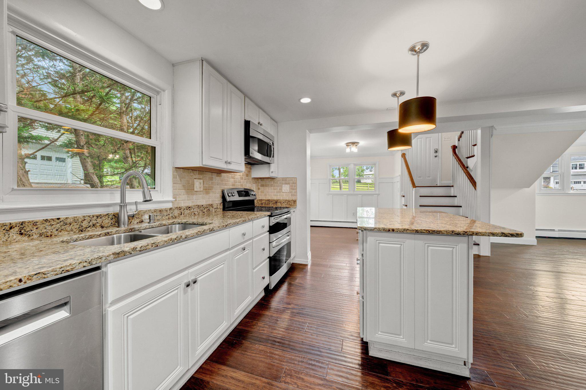 BROAD RUN FARMS - Residential