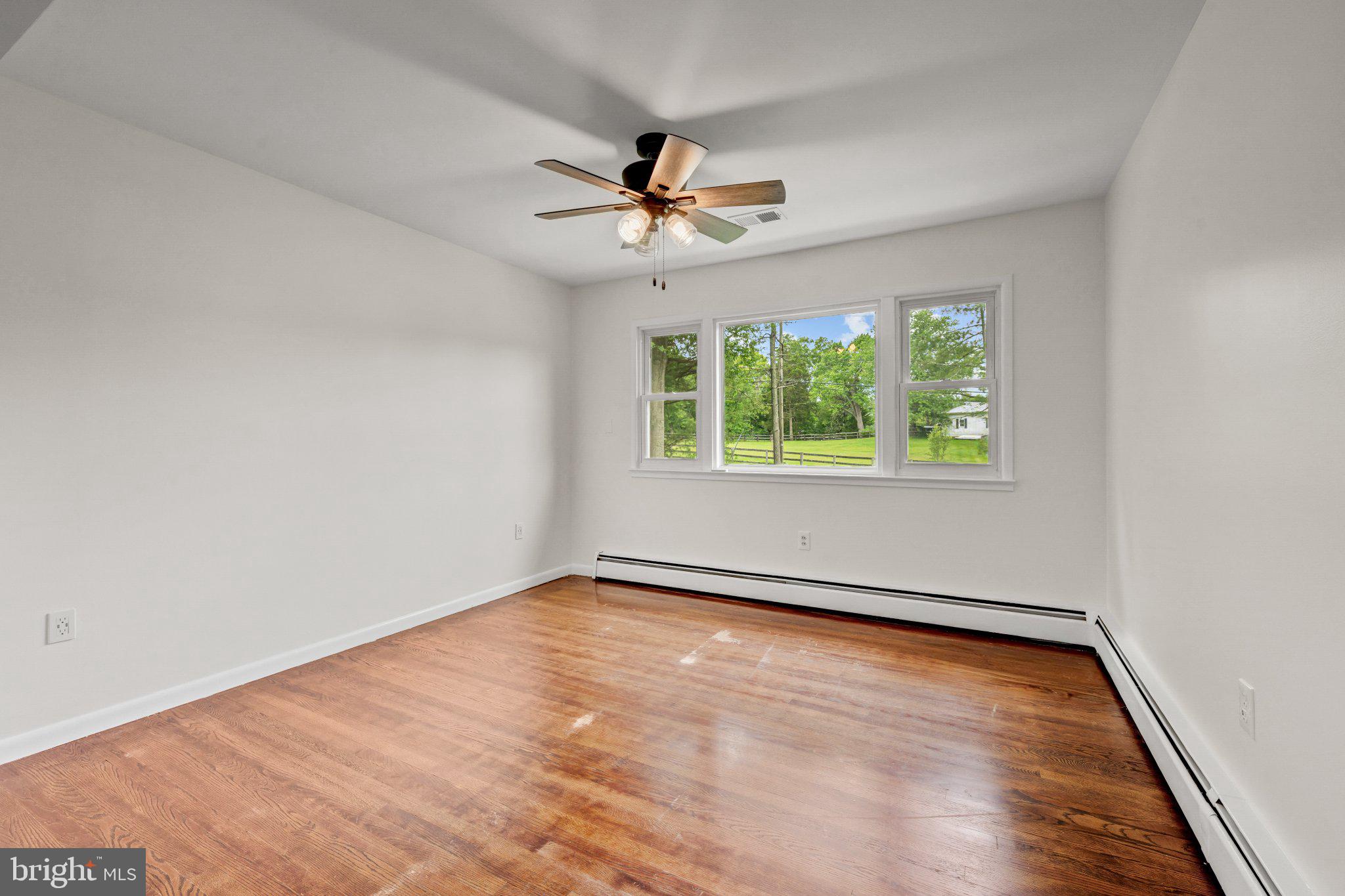 BROAD RUN FARMS - Residential