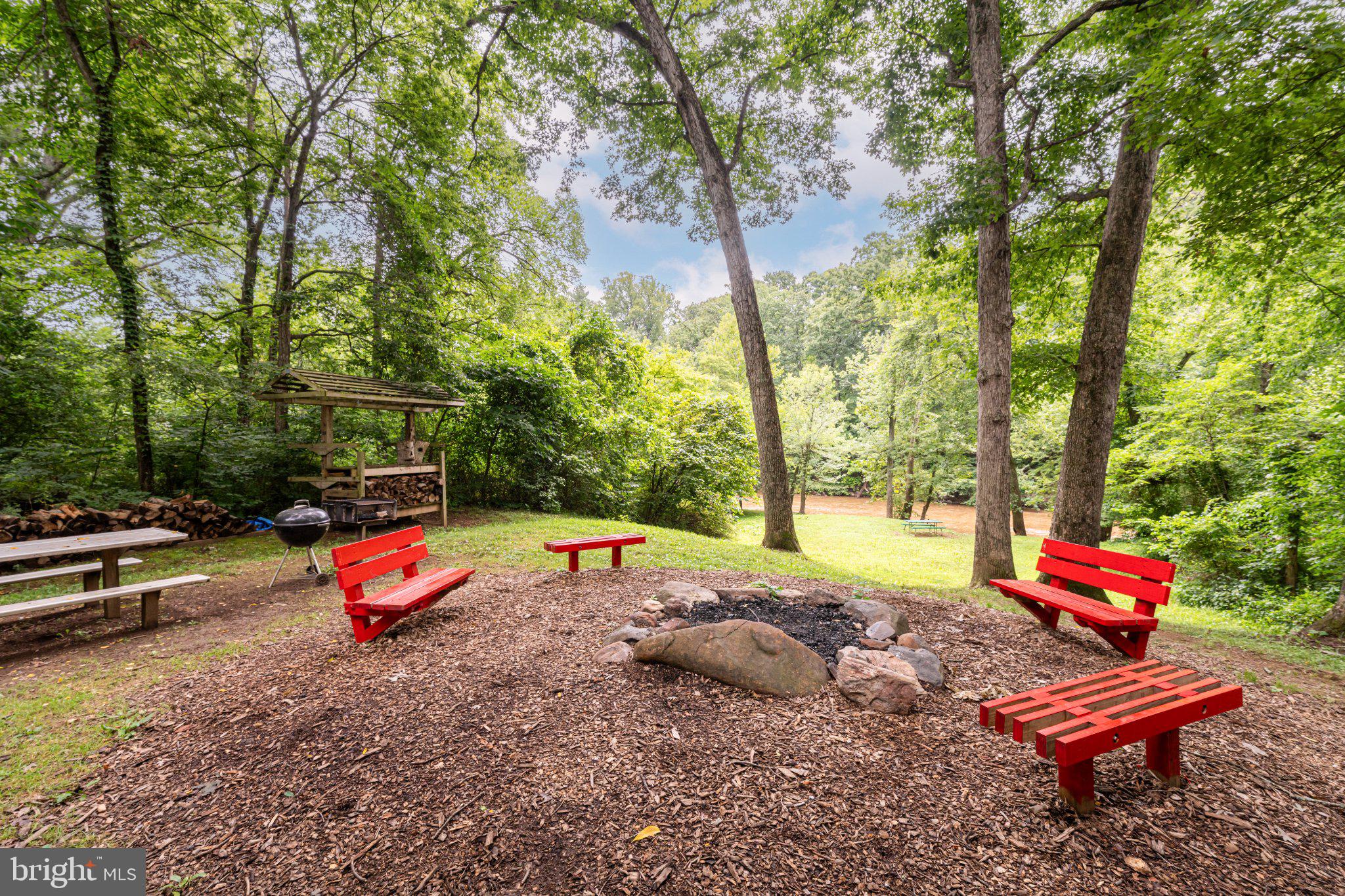 BROAD RUN FARMS - Residential