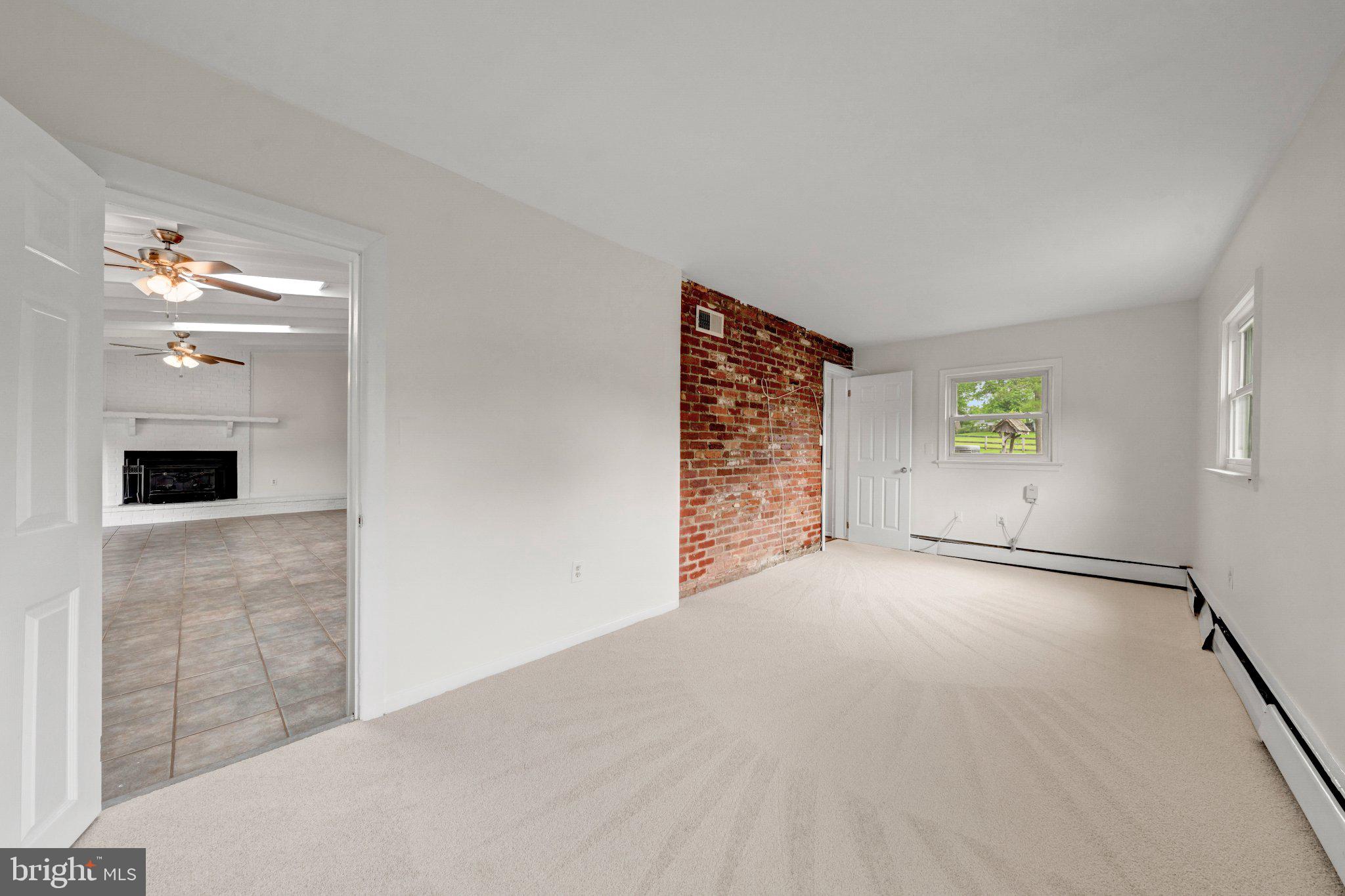 BROAD RUN FARMS - Residential