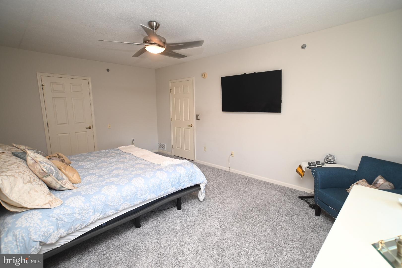 CENTENNIAL STATION - Residential