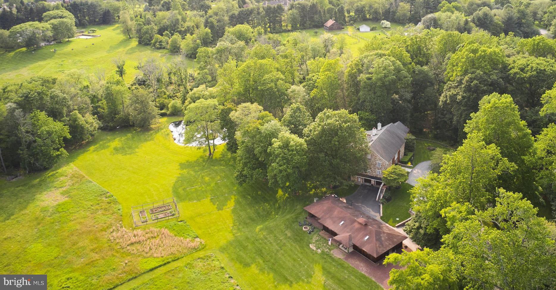 RADNOR HUNT - Residential