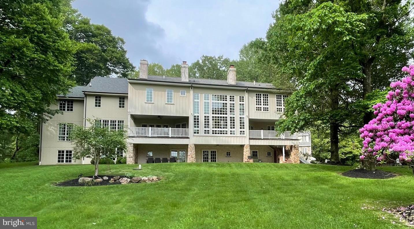 RADNOR HUNT - Residential