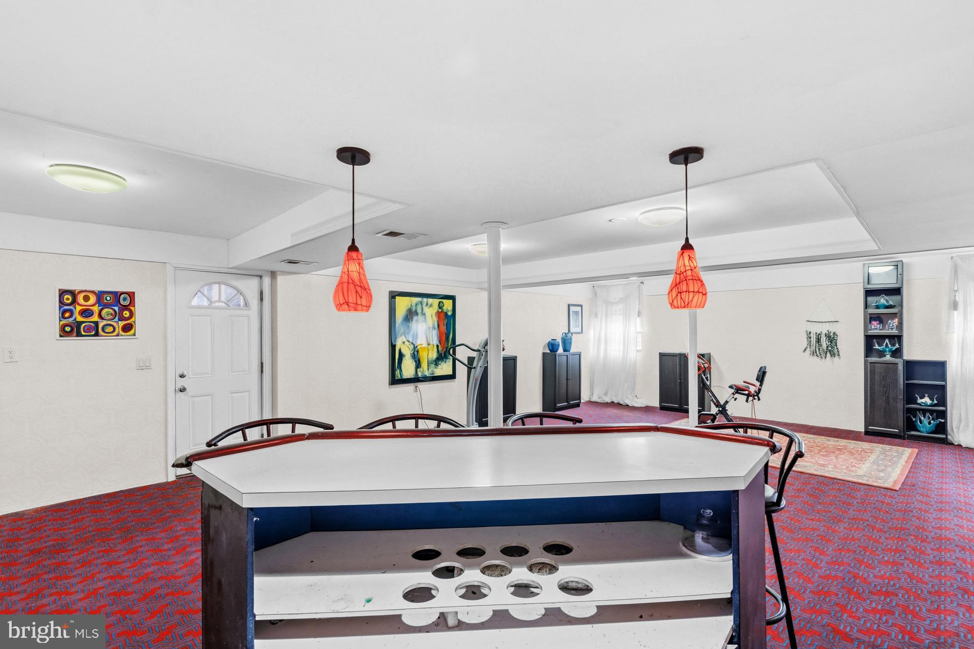 WOODLEY GARDENS - Residential