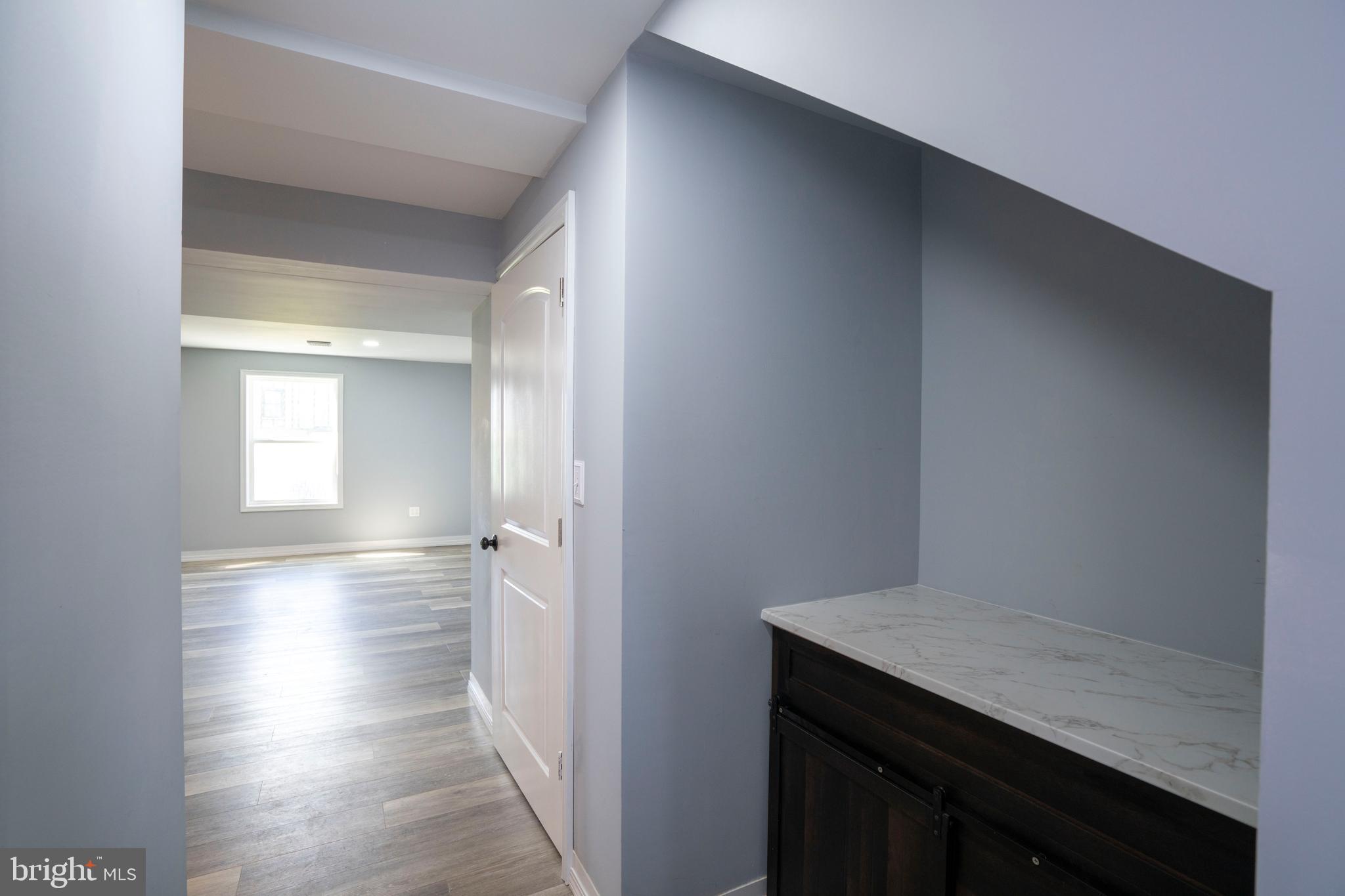 GRAYS POINTE - Residential