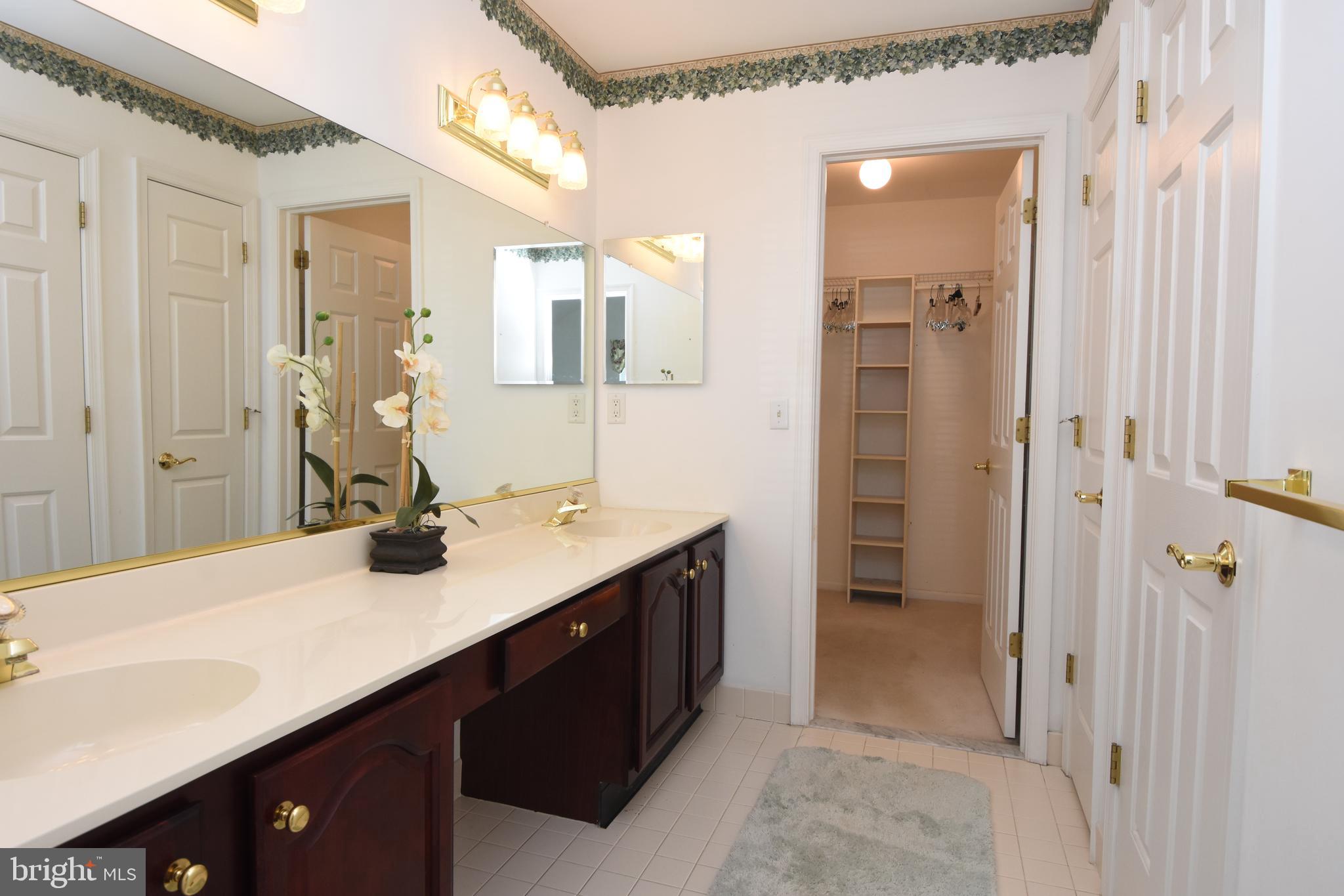 LIONSGATE - Residential