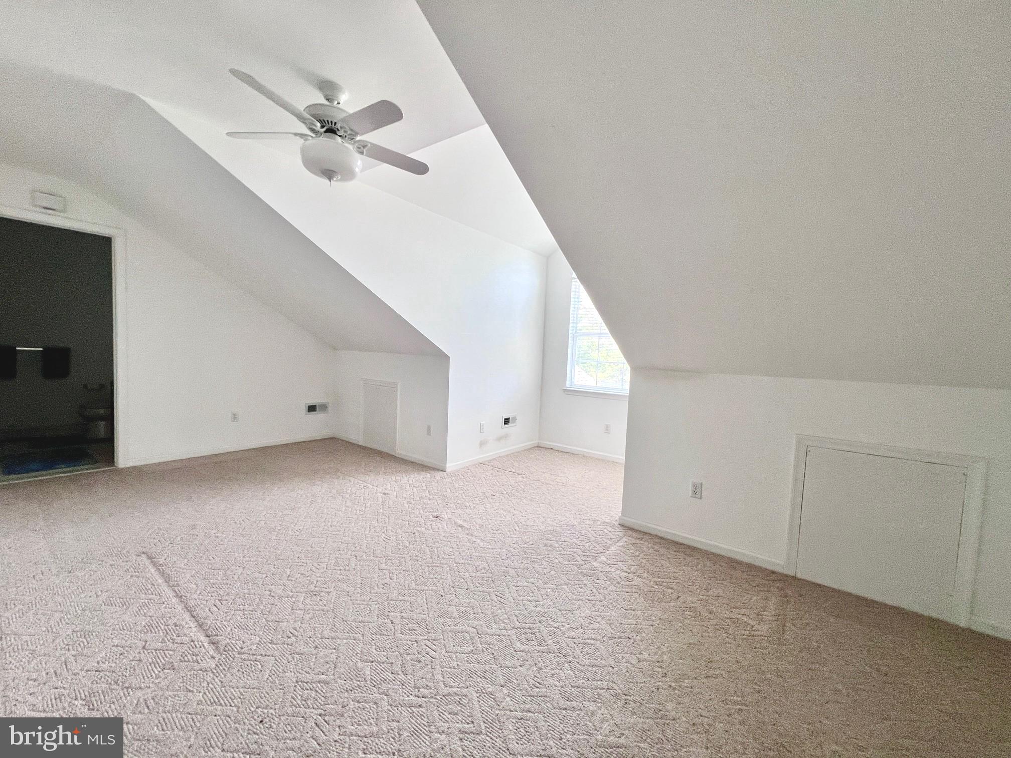 LIONSGATE - Residential