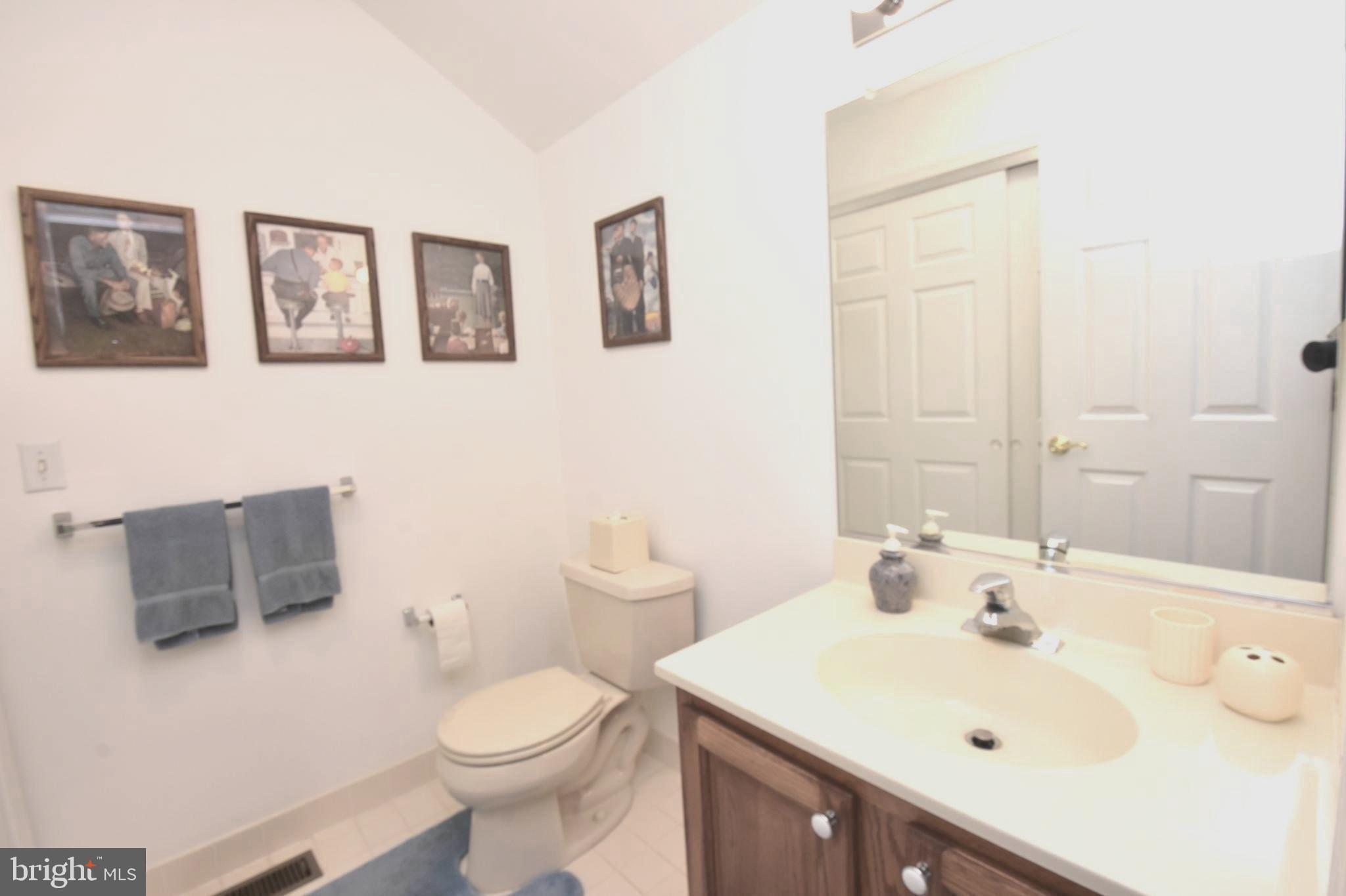 LIONSGATE - Residential