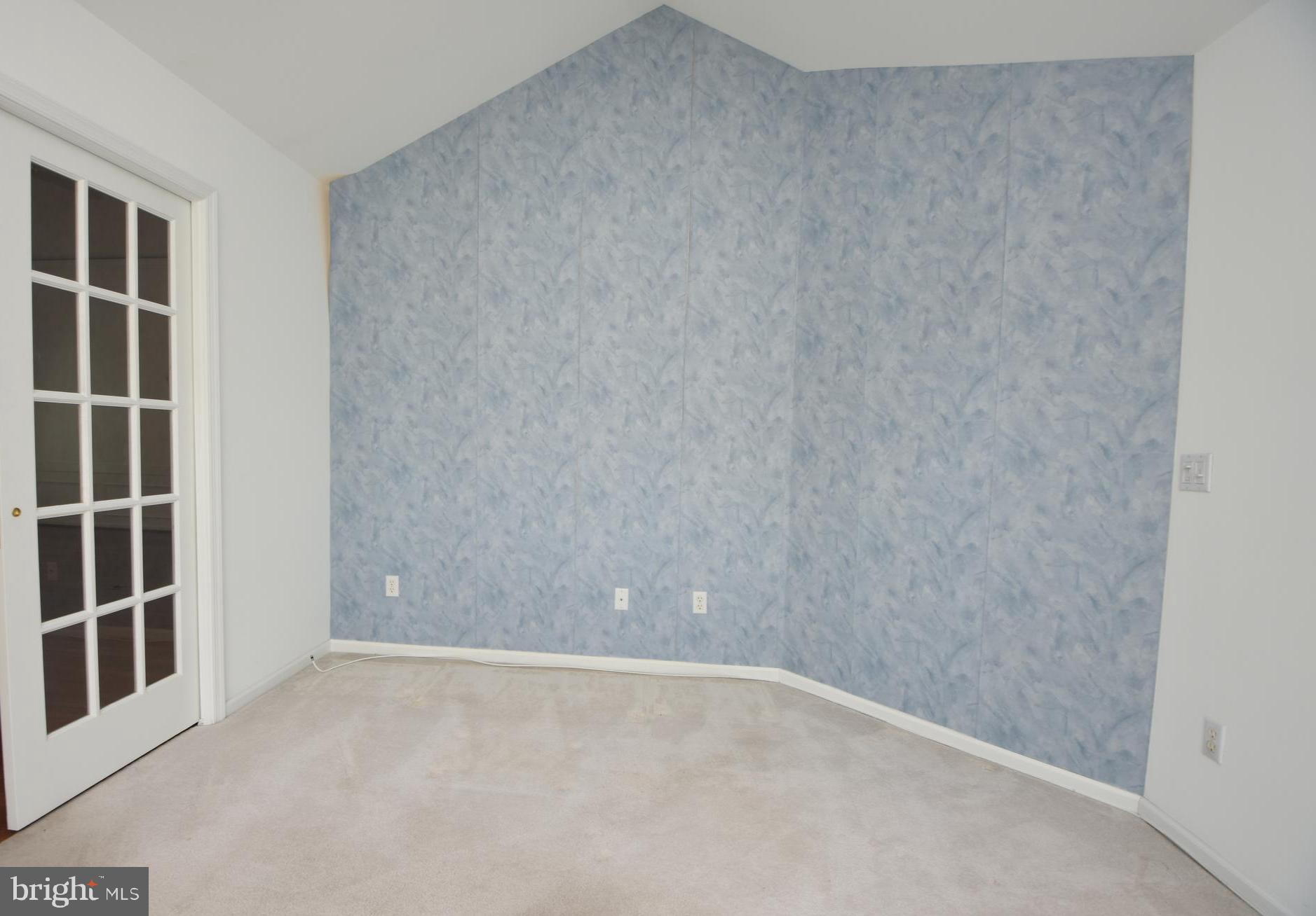 LIONSGATE - Residential