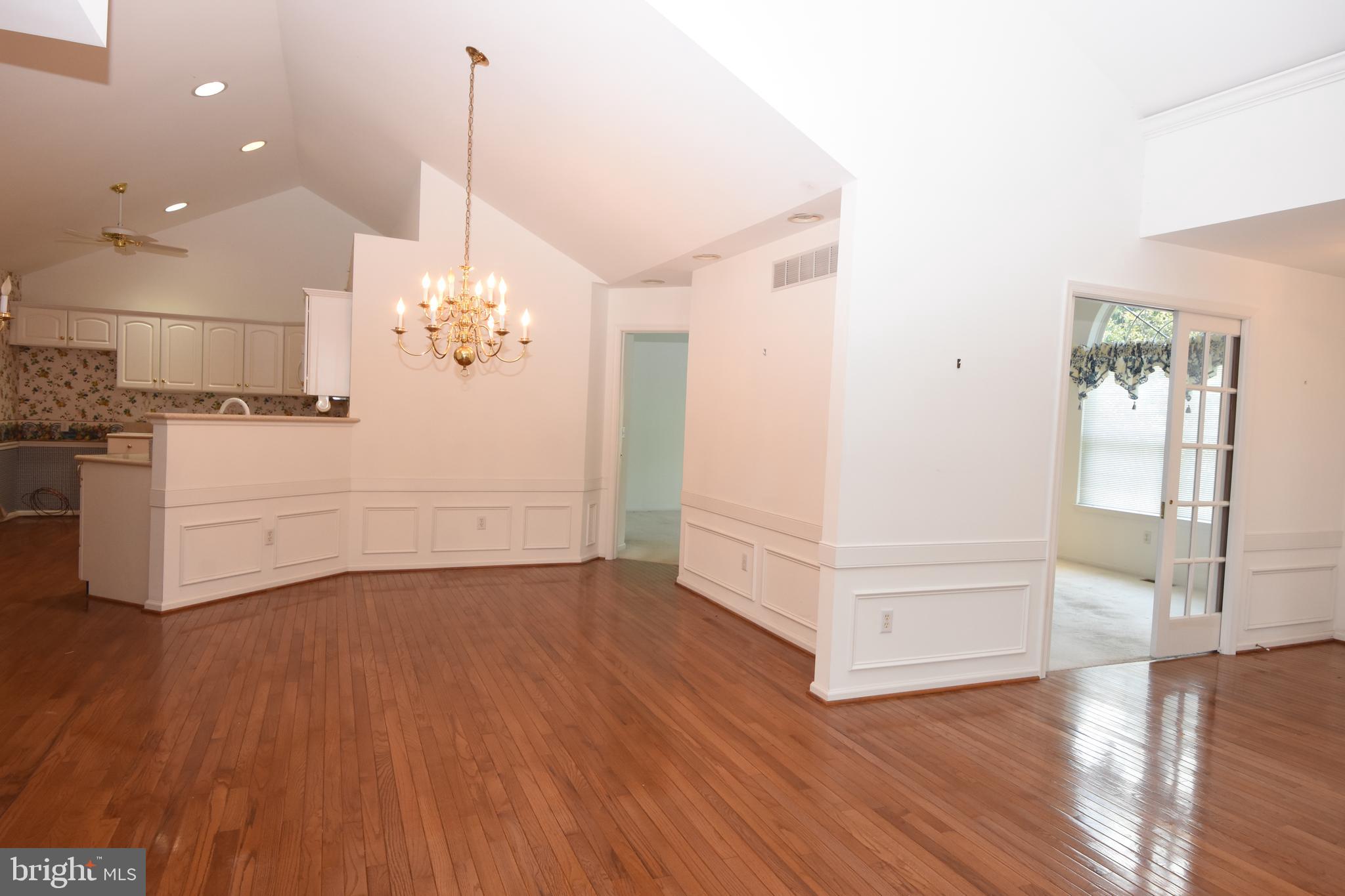 LIONSGATE - Residential