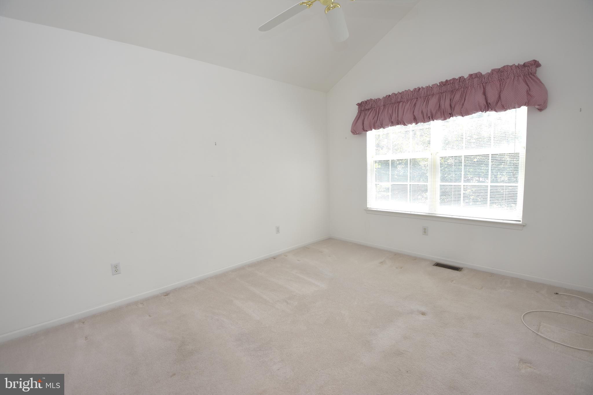 LIONSGATE - Residential