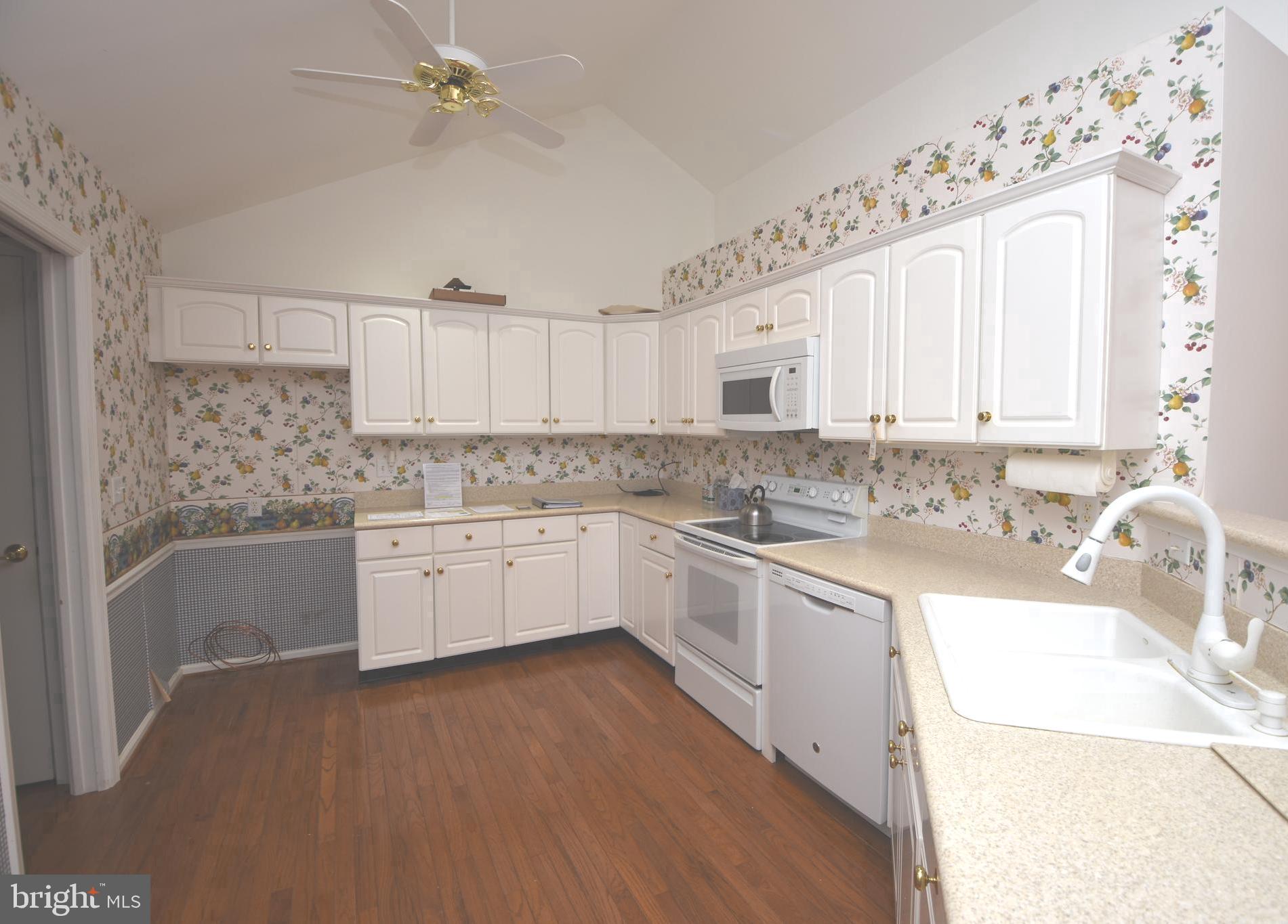 LIONSGATE - Residential