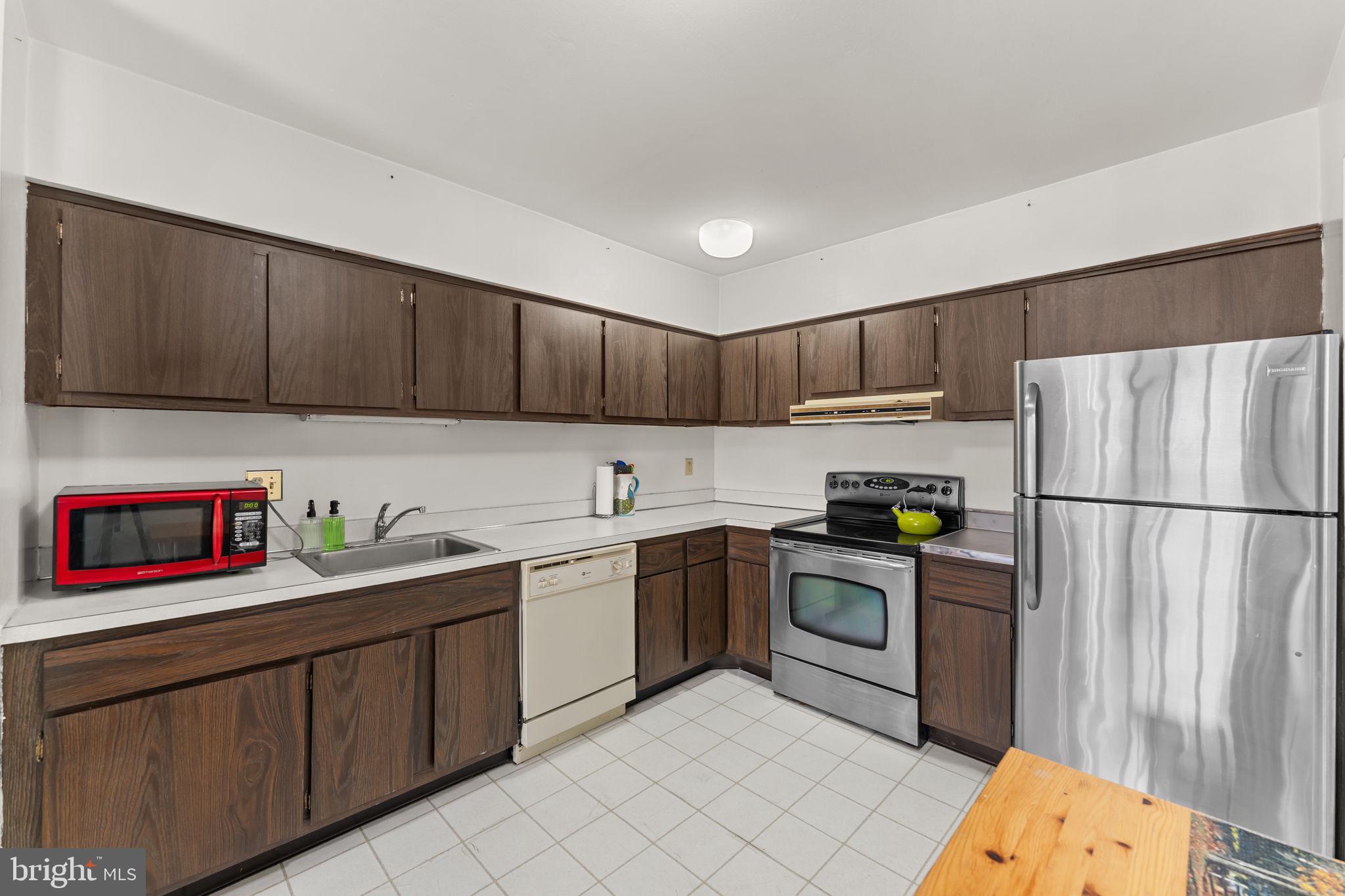 RAINTREE - Residential