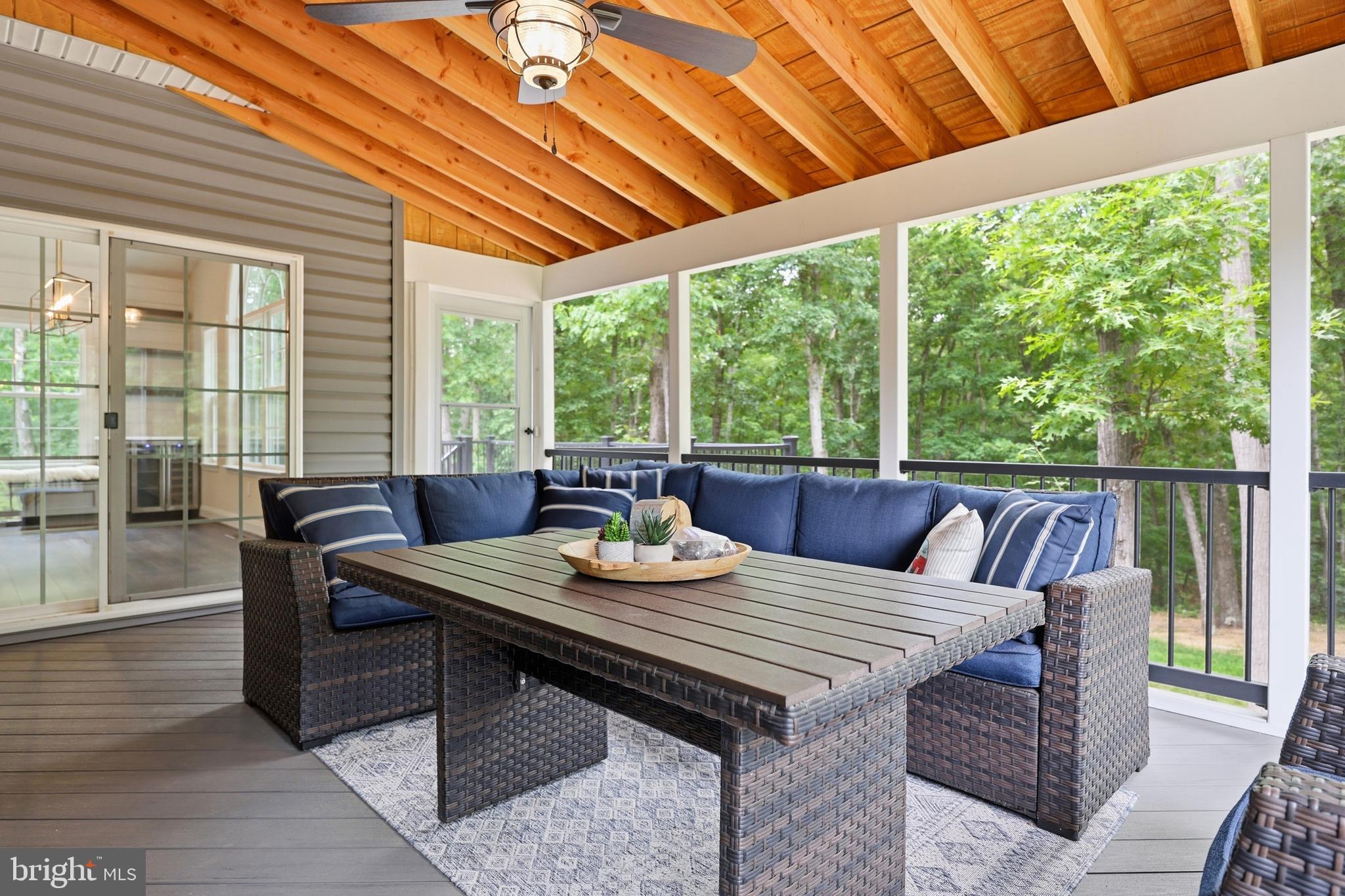 NESTLE WOODS - Residential