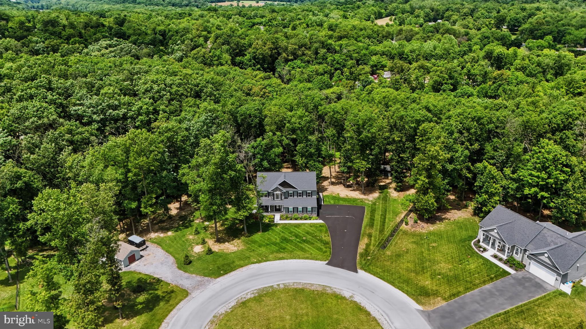 NESTLE WOODS - Residential