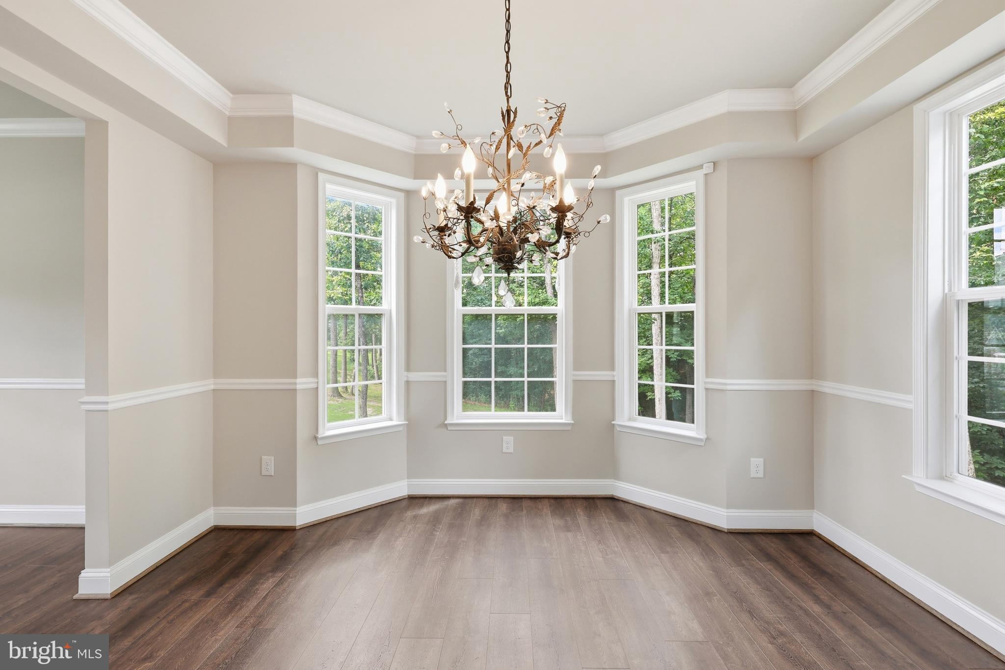 NESTLE WOODS - Residential