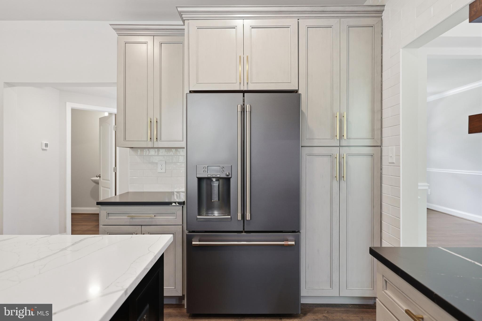 NESTLE WOODS - Residential