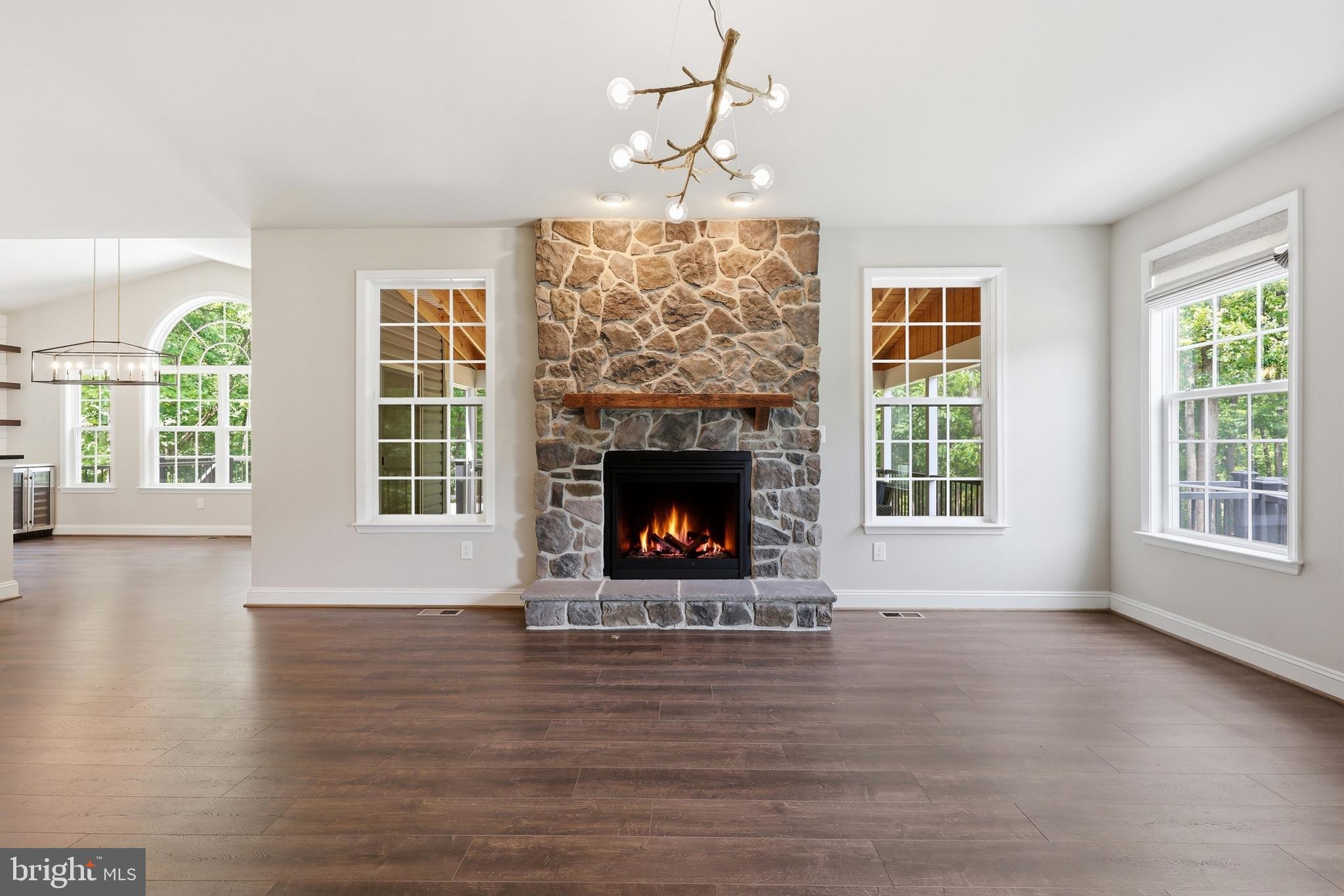 NESTLE WOODS - Residential