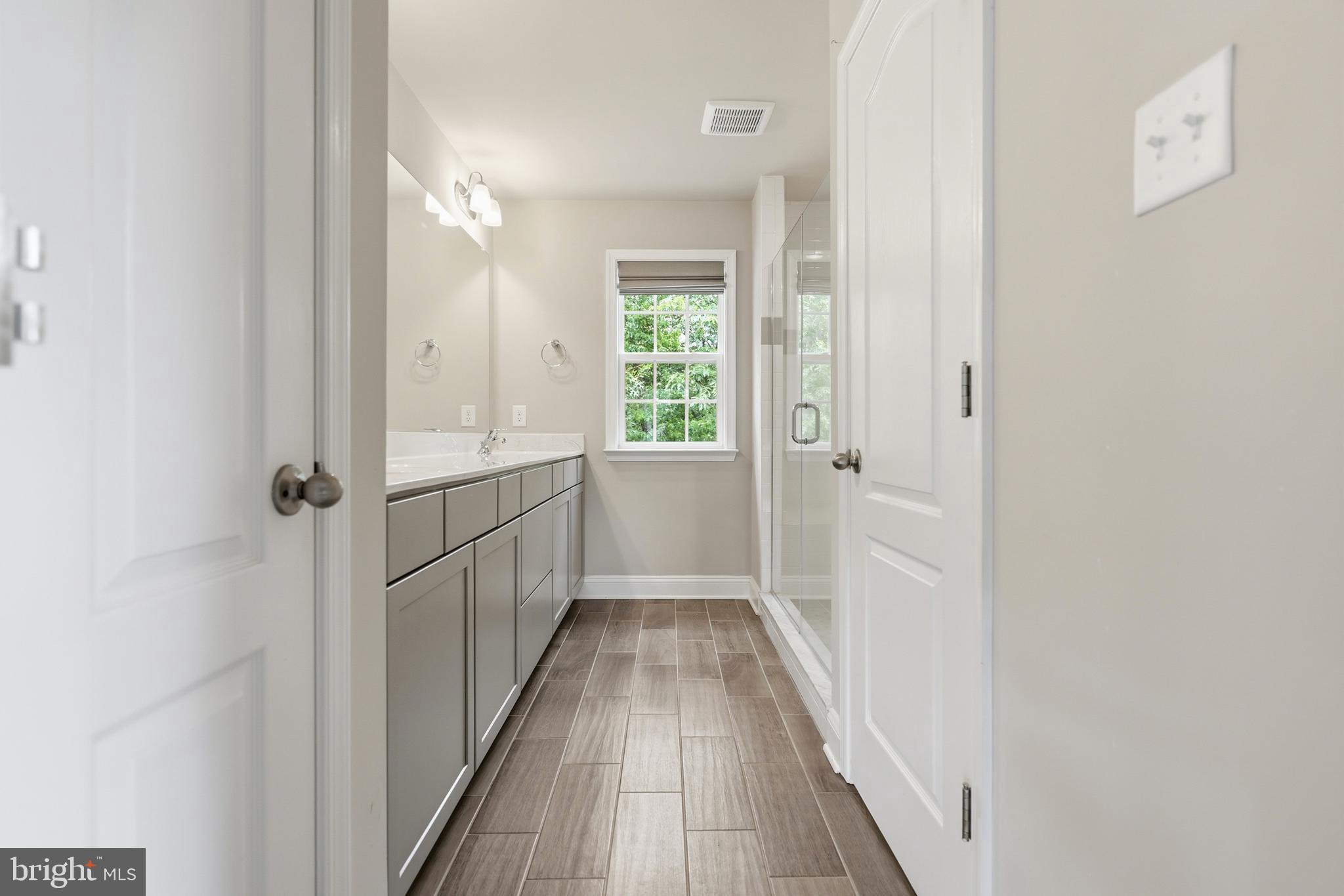 NESTLE WOODS - Residential