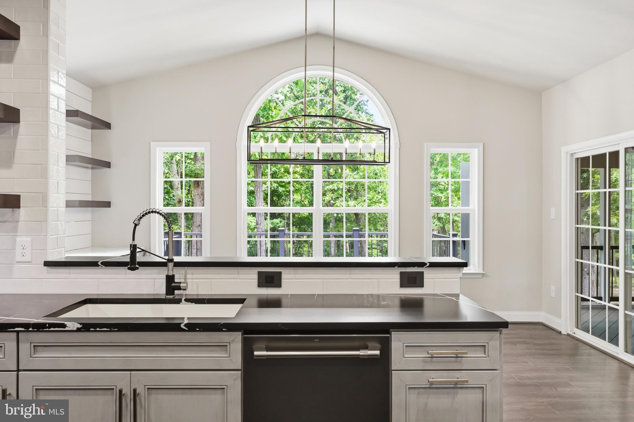 NESTLE WOODS - Residential