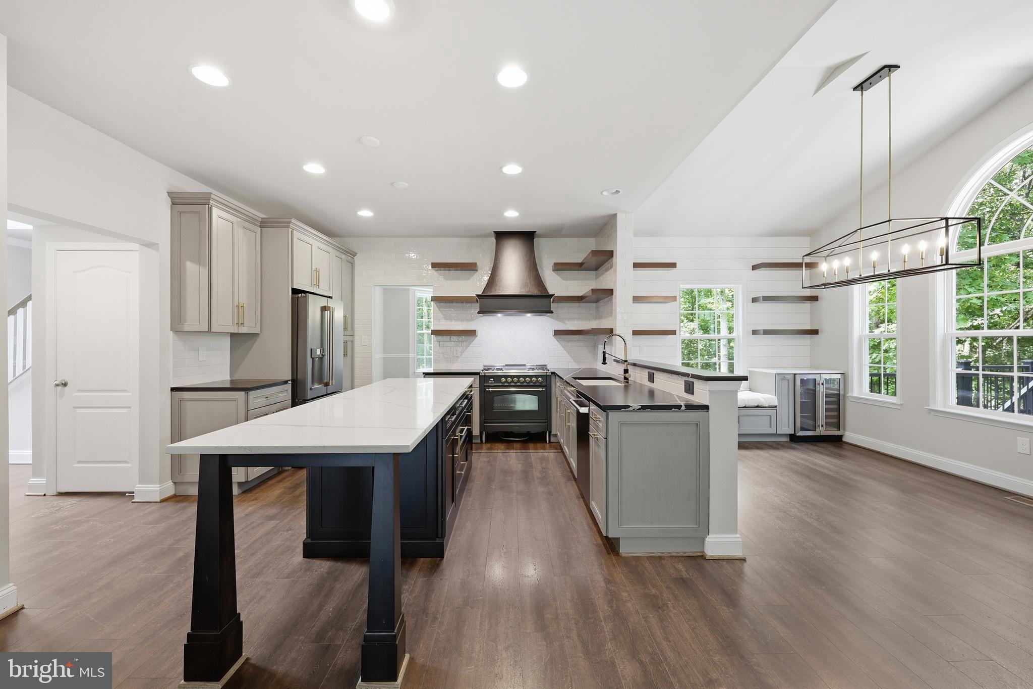 NESTLE WOODS - Residential