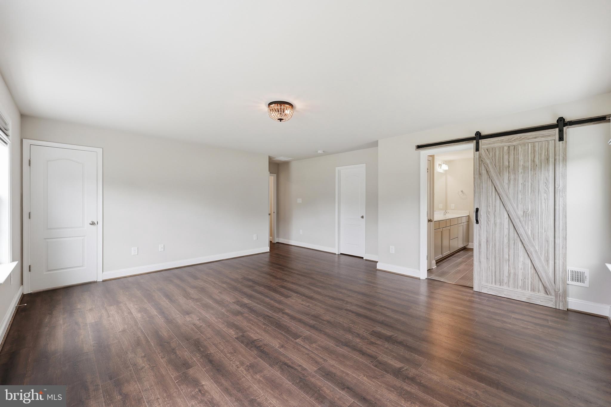 NESTLE WOODS - Residential