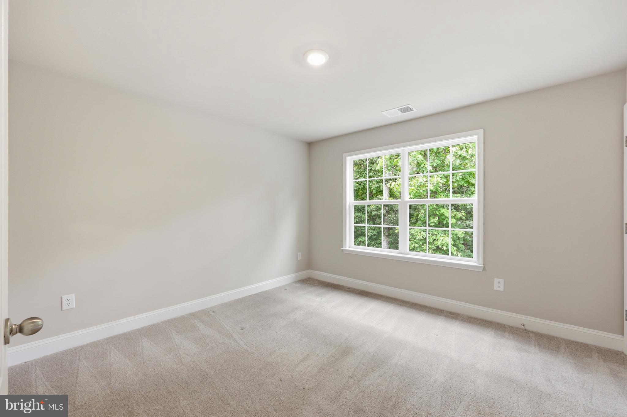 NESTLE WOODS - Residential