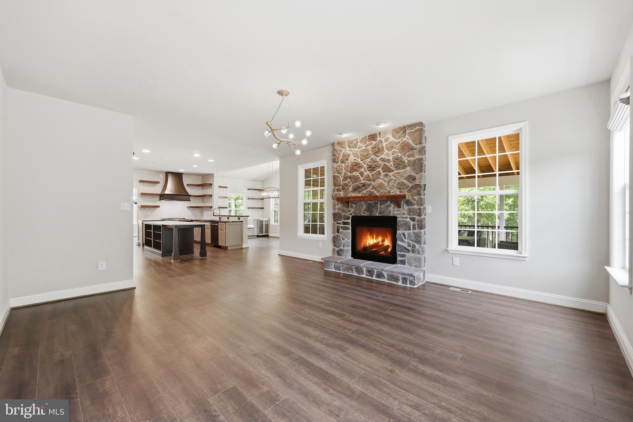 NESTLE WOODS - Residential