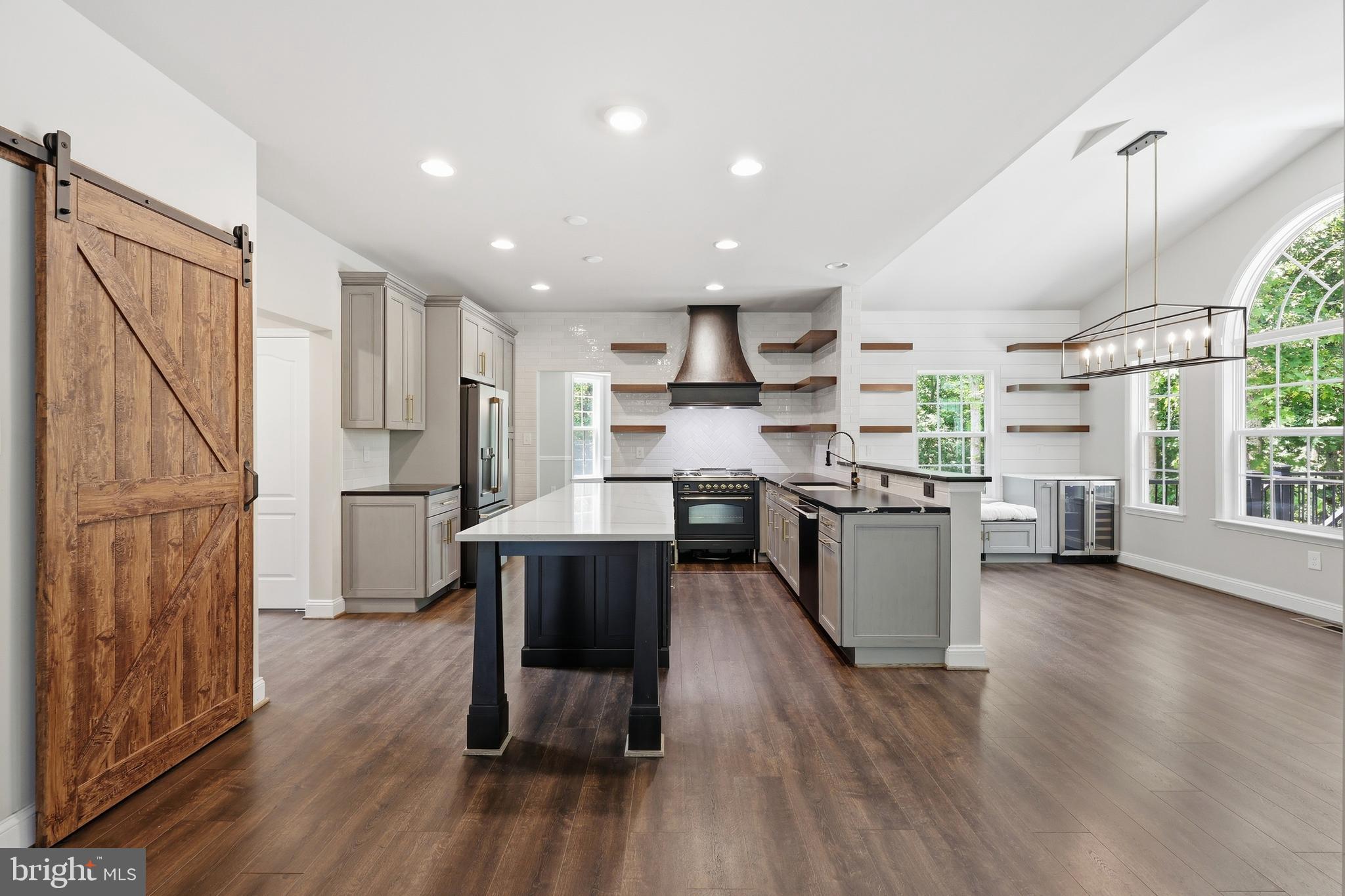 NESTLE WOODS - Residential
