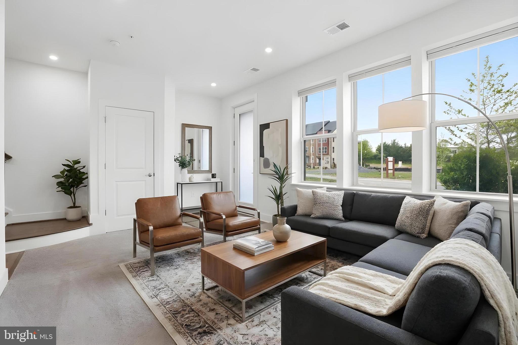 THE GROVE - Residential