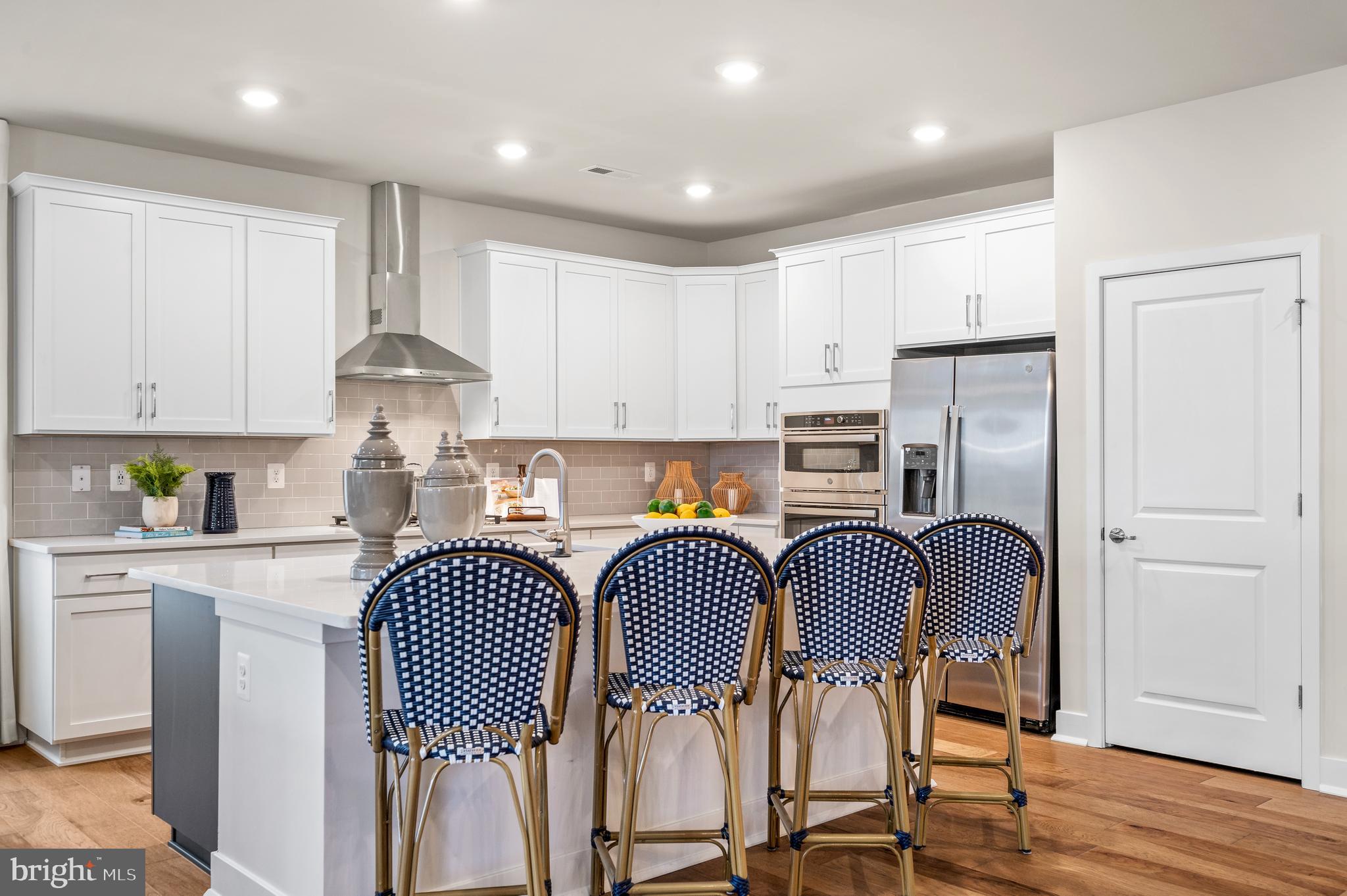 NOBLES POND - Residential
