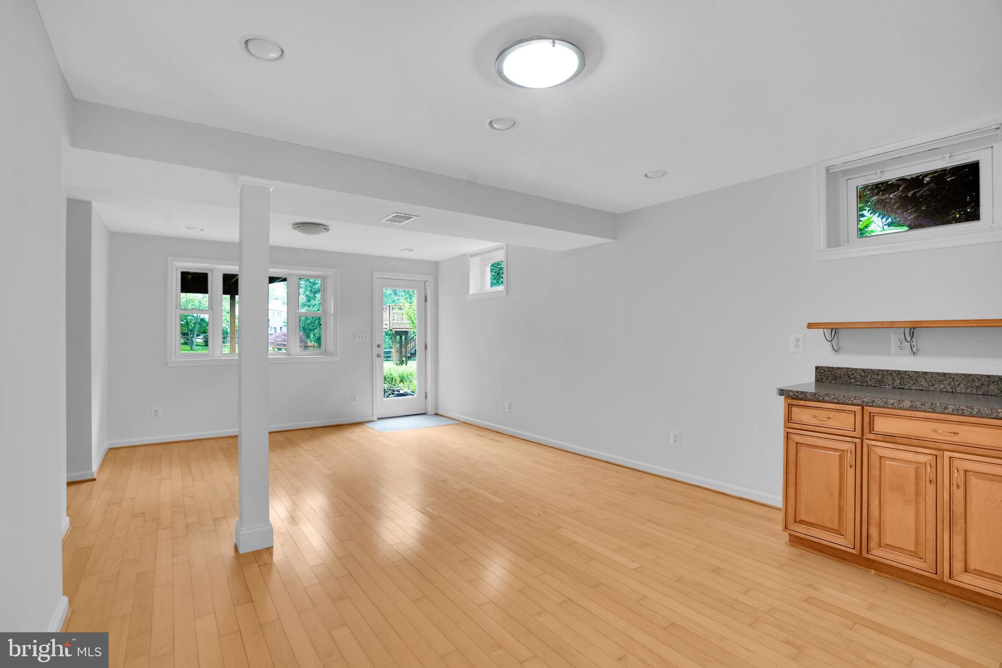 MEADOWVALE - Residential