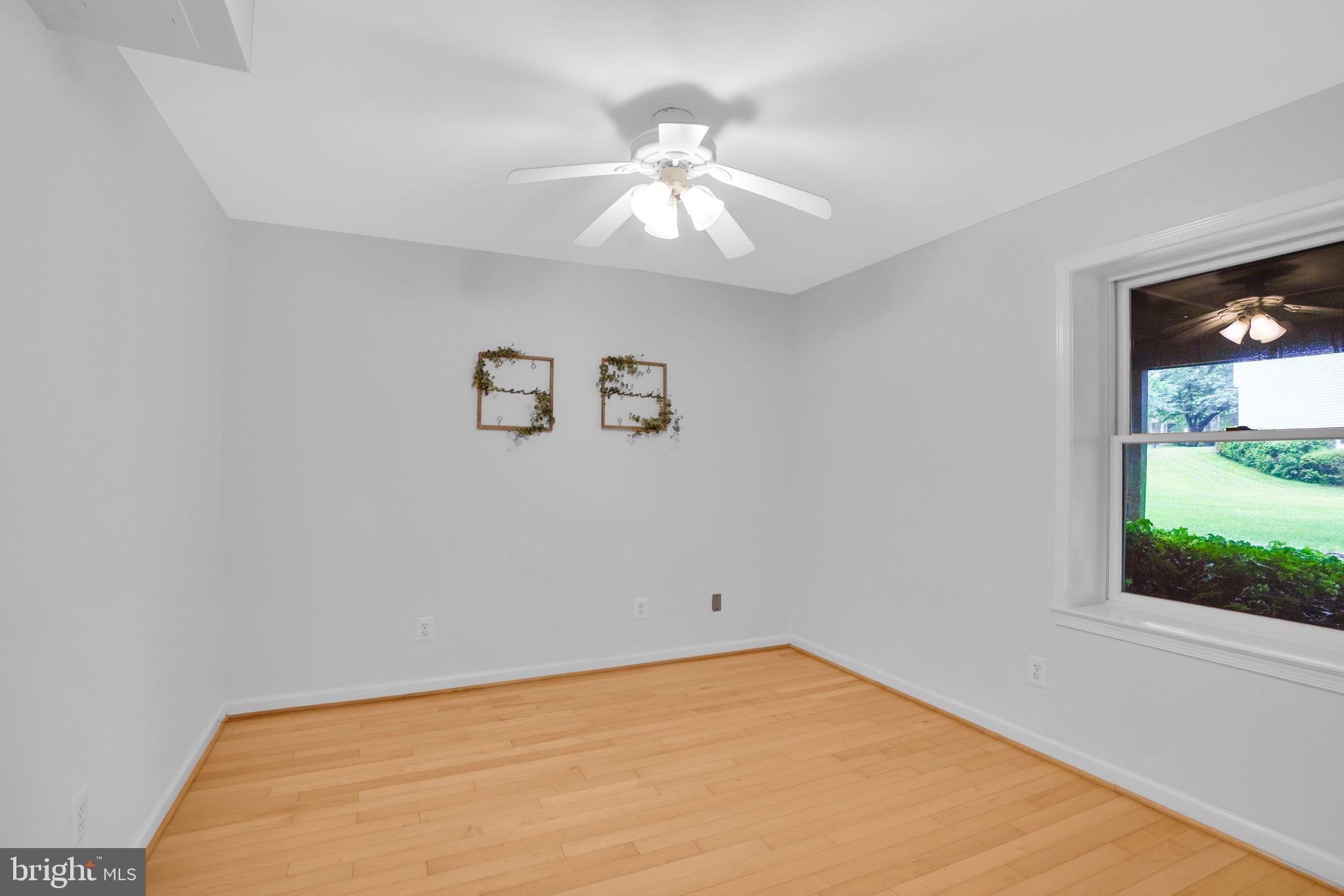 MEADOWVALE - Residential