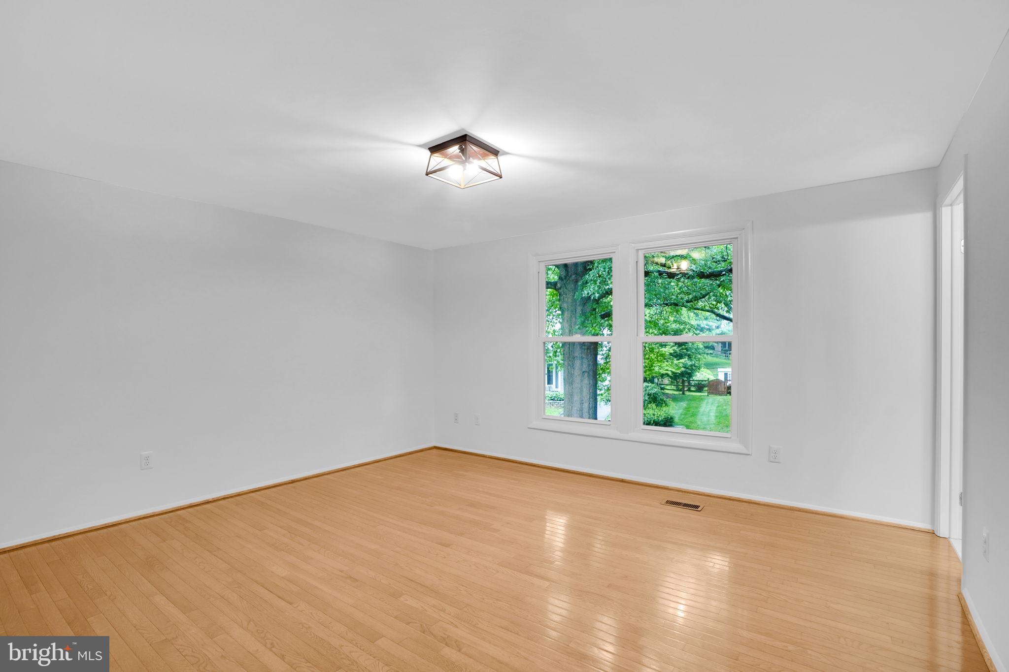MEADOWVALE - Residential