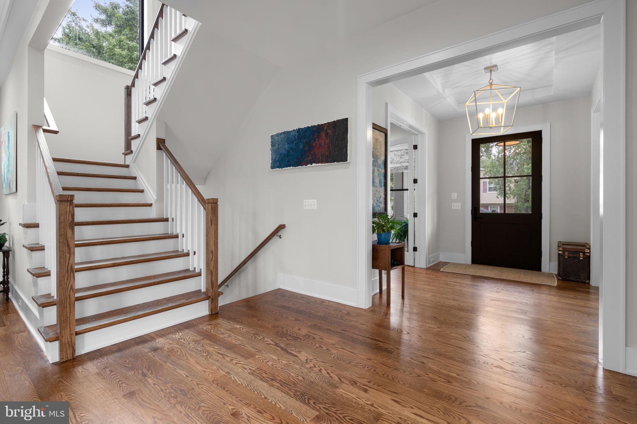 VIENNA WOODS - Residential
