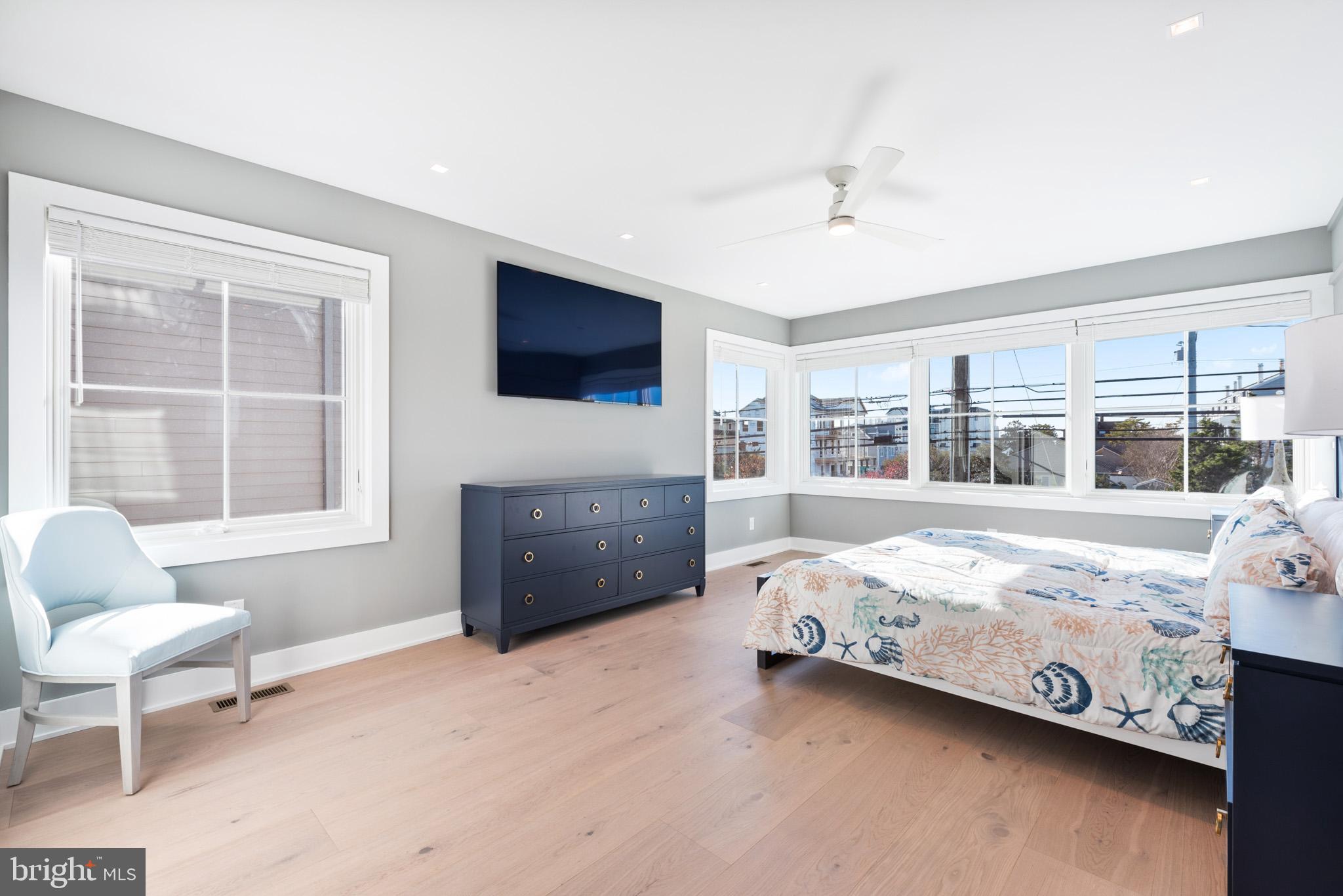 INDIAN BEACH - Residential